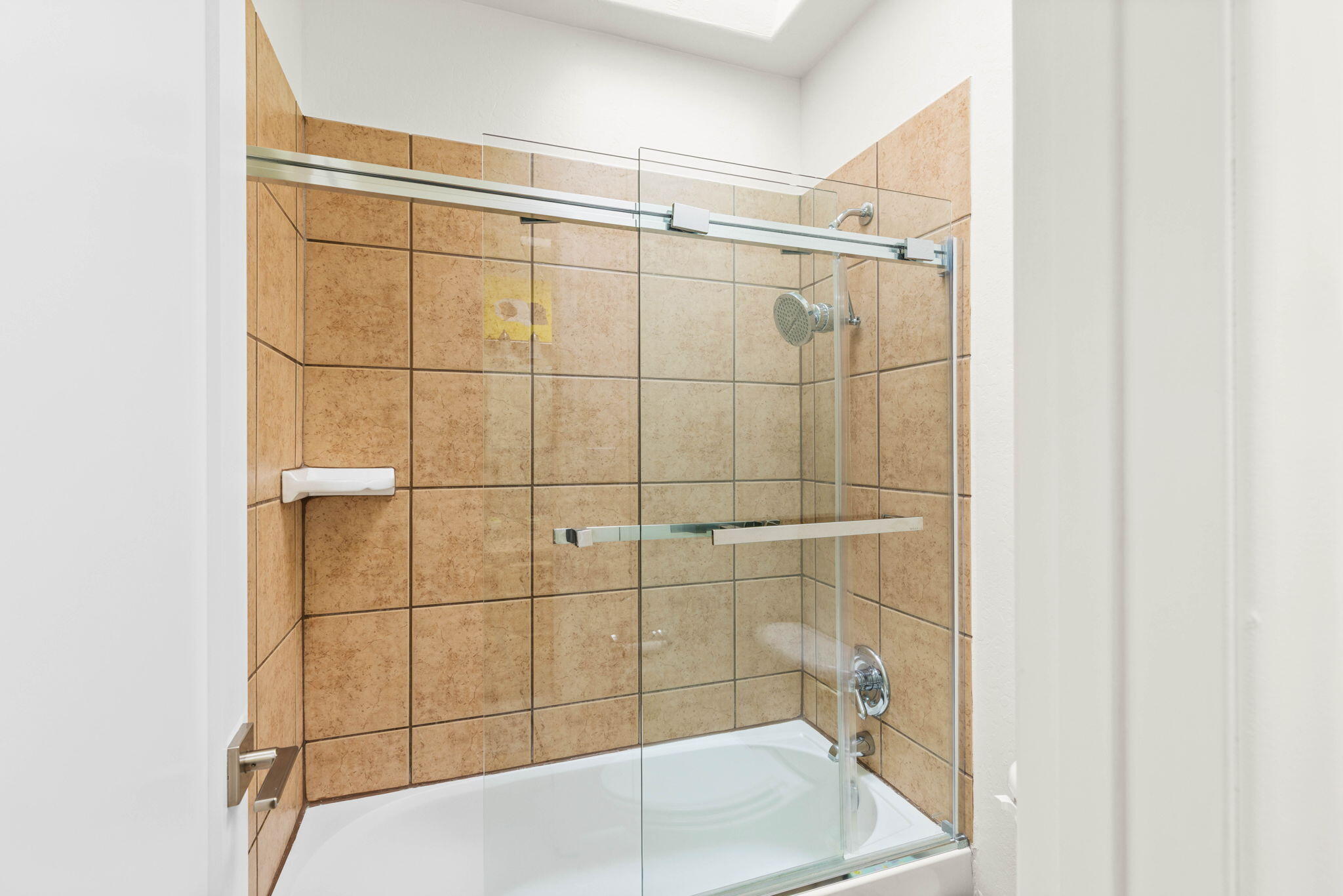 Photo 17 — 9671 Redmont Road NE