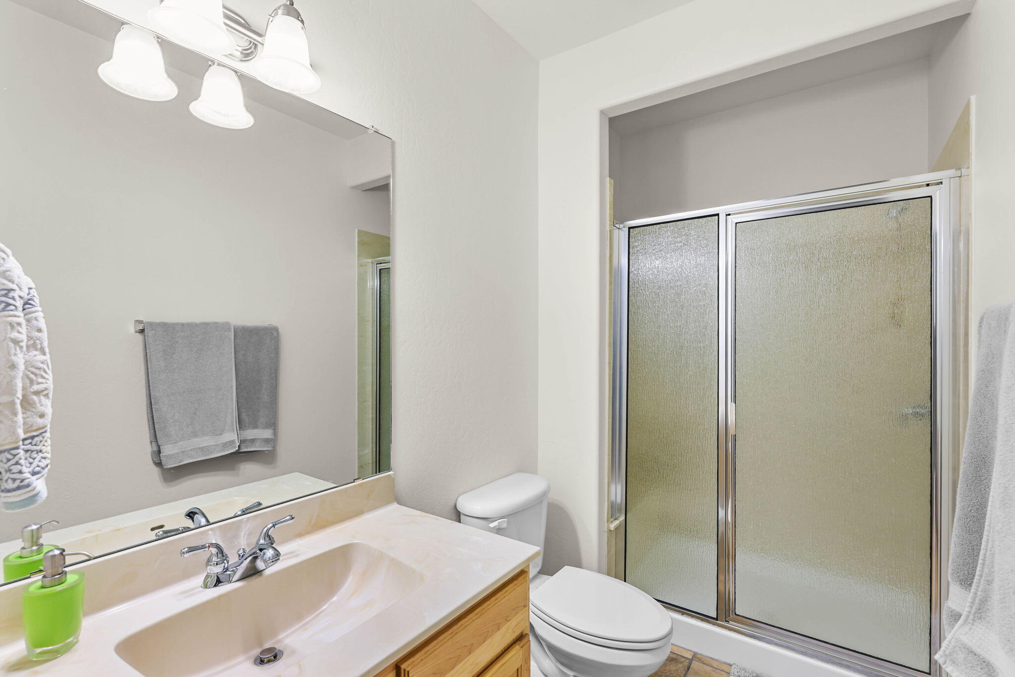 Photo 16 — 9671 Redmont Road NE
