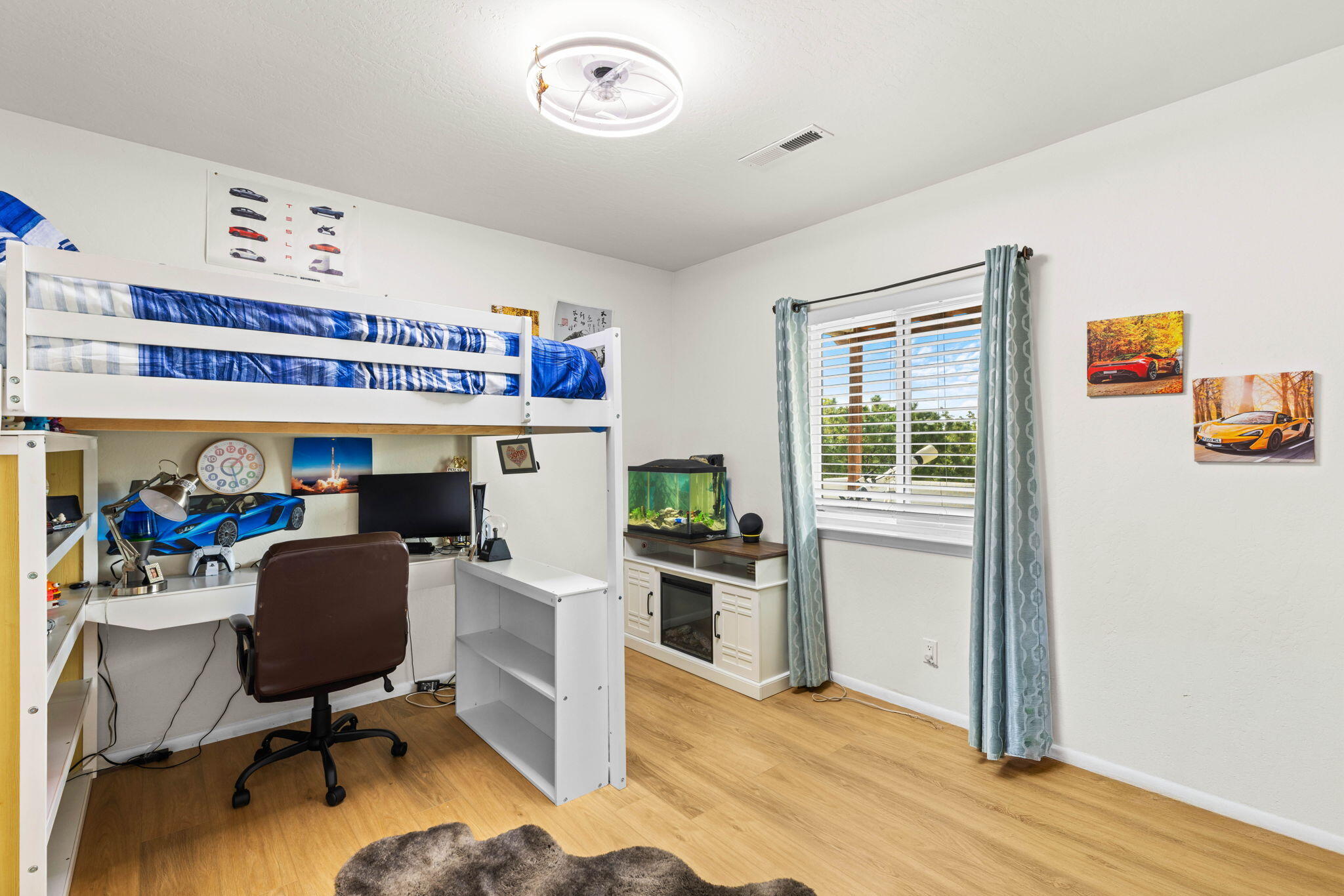 Photo 14 — 9671 Redmont Road NE
