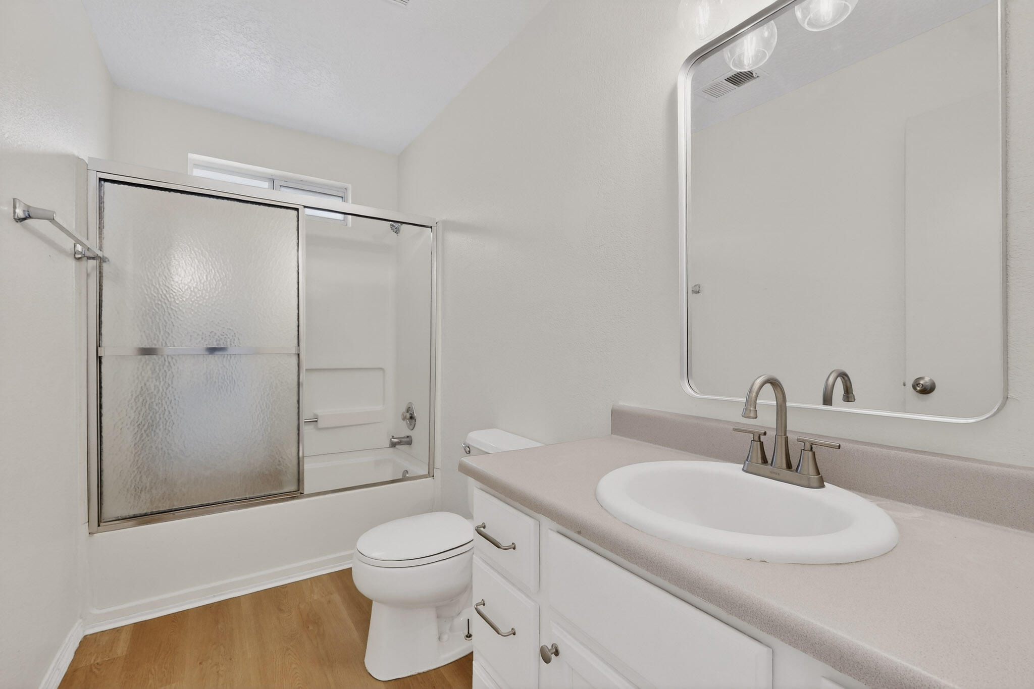 Photo 20 — 5735 Carmen Road NW