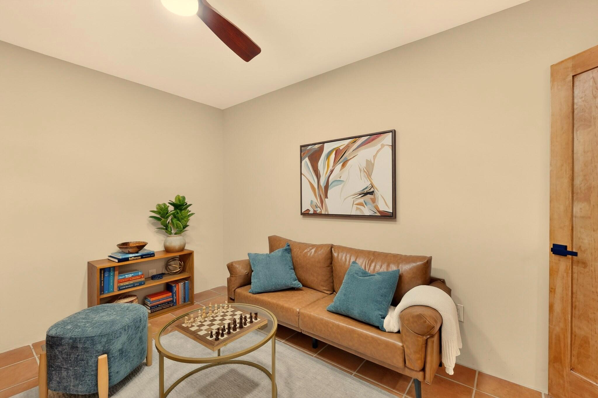 Photo 7 — 3028 Frontier Avenue NE