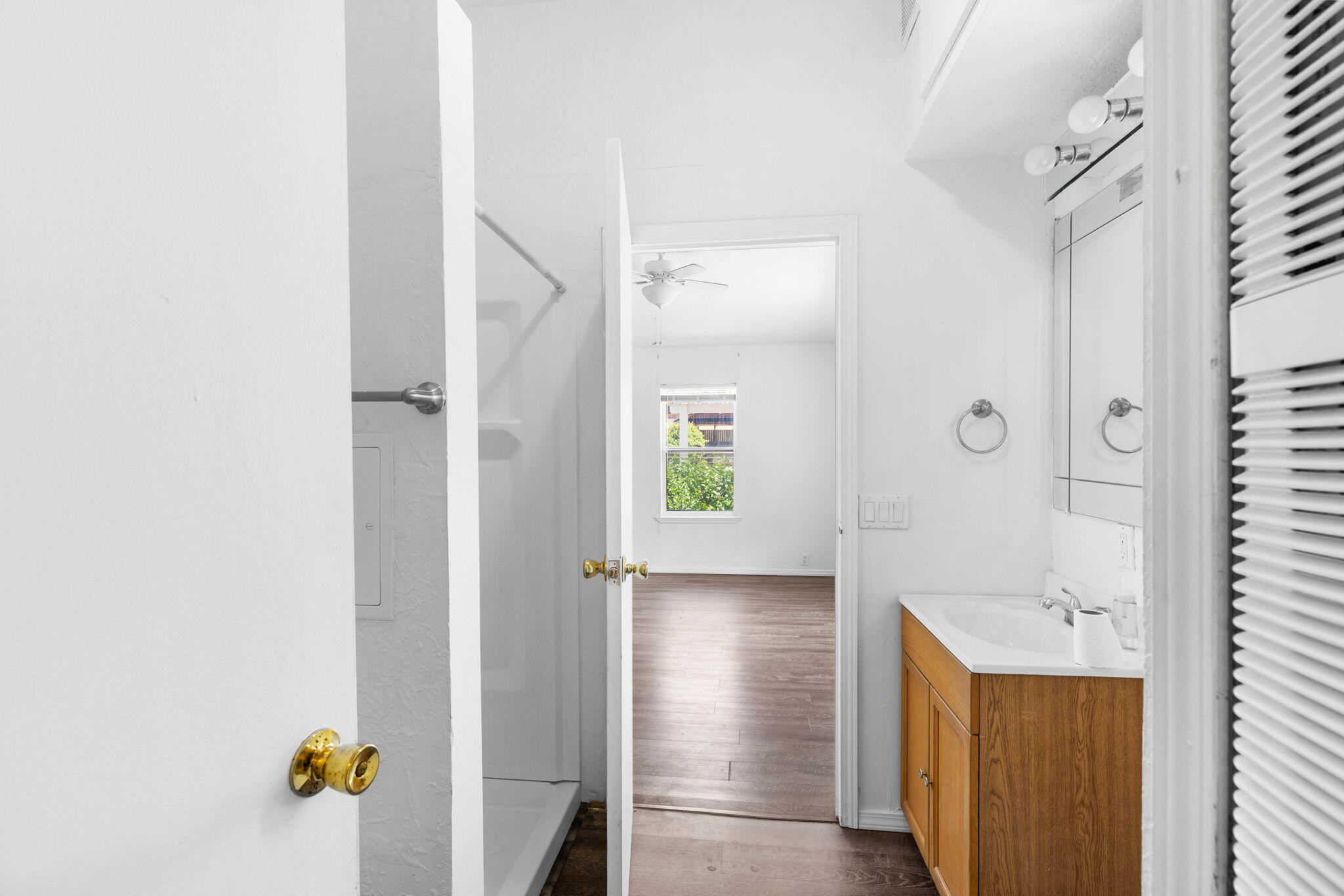 Photo 13 — 1109 Serafin Court SE