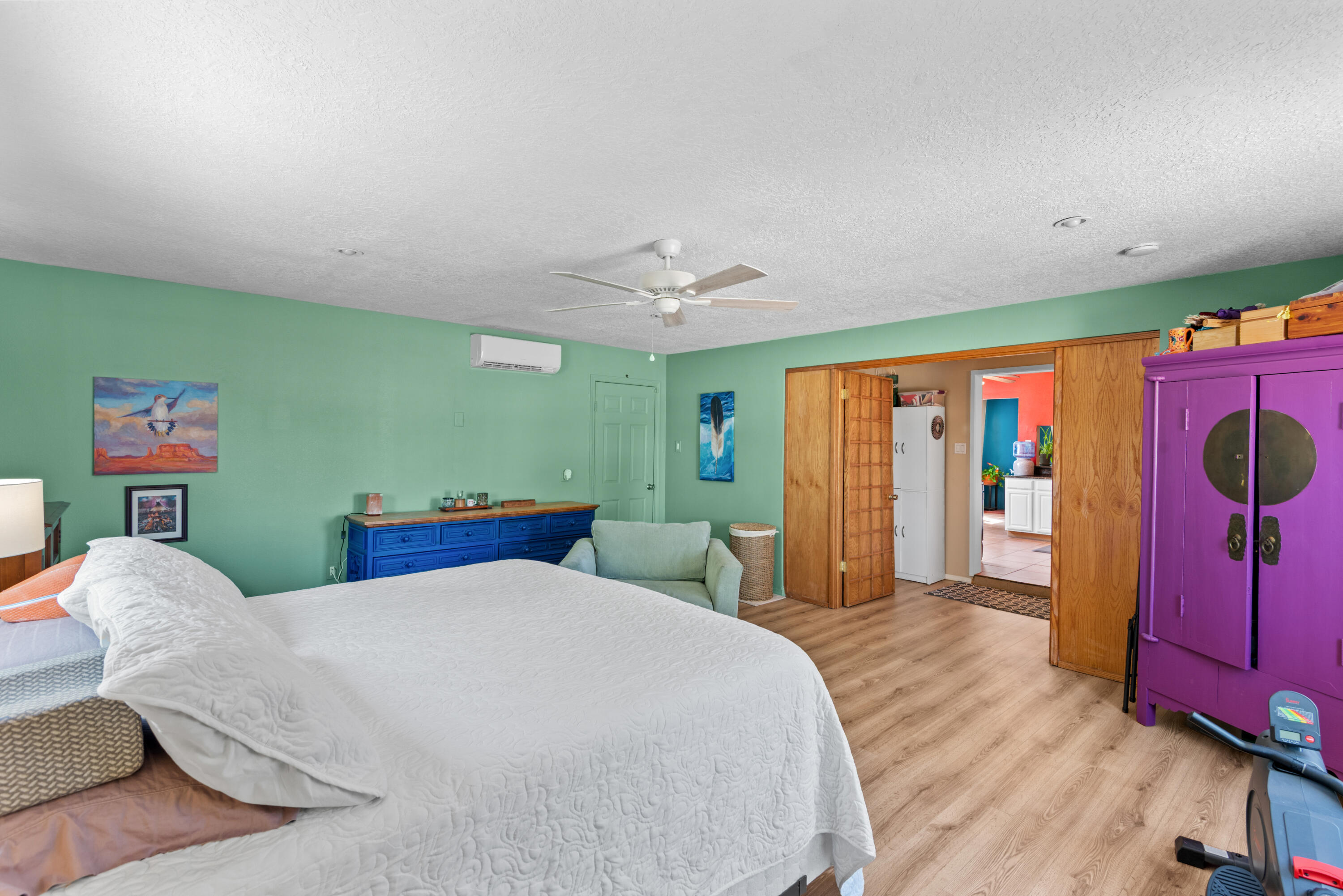 Photo 15 — 10502 Snowheights Boulevard NE