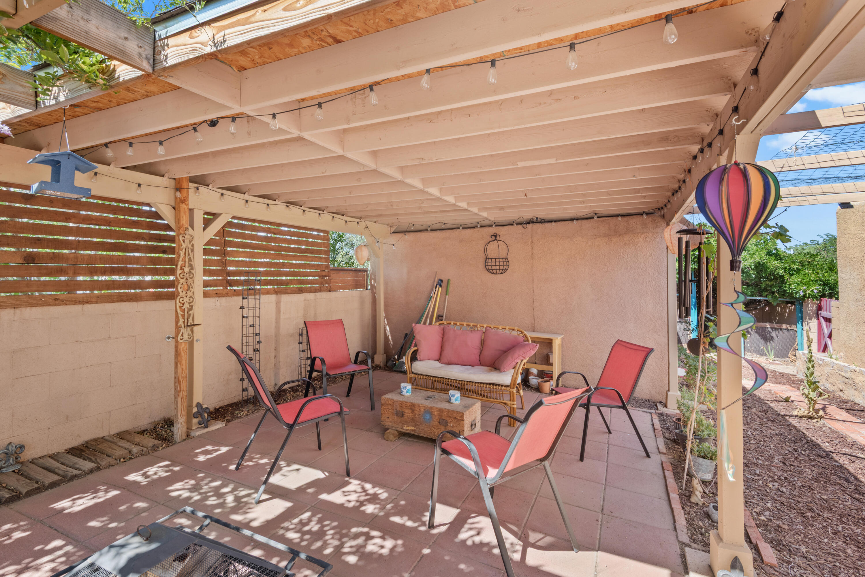 Photo 19 — 10502 Snowheights Boulevard NE
