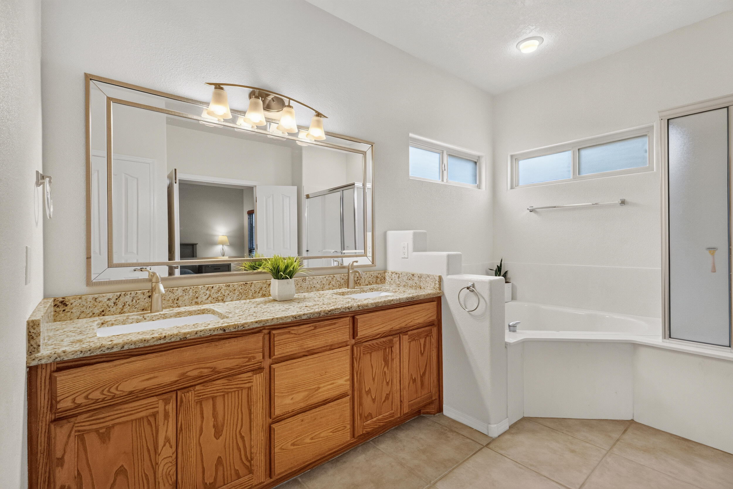 Photo 17 — 9812 Talea Court NE
