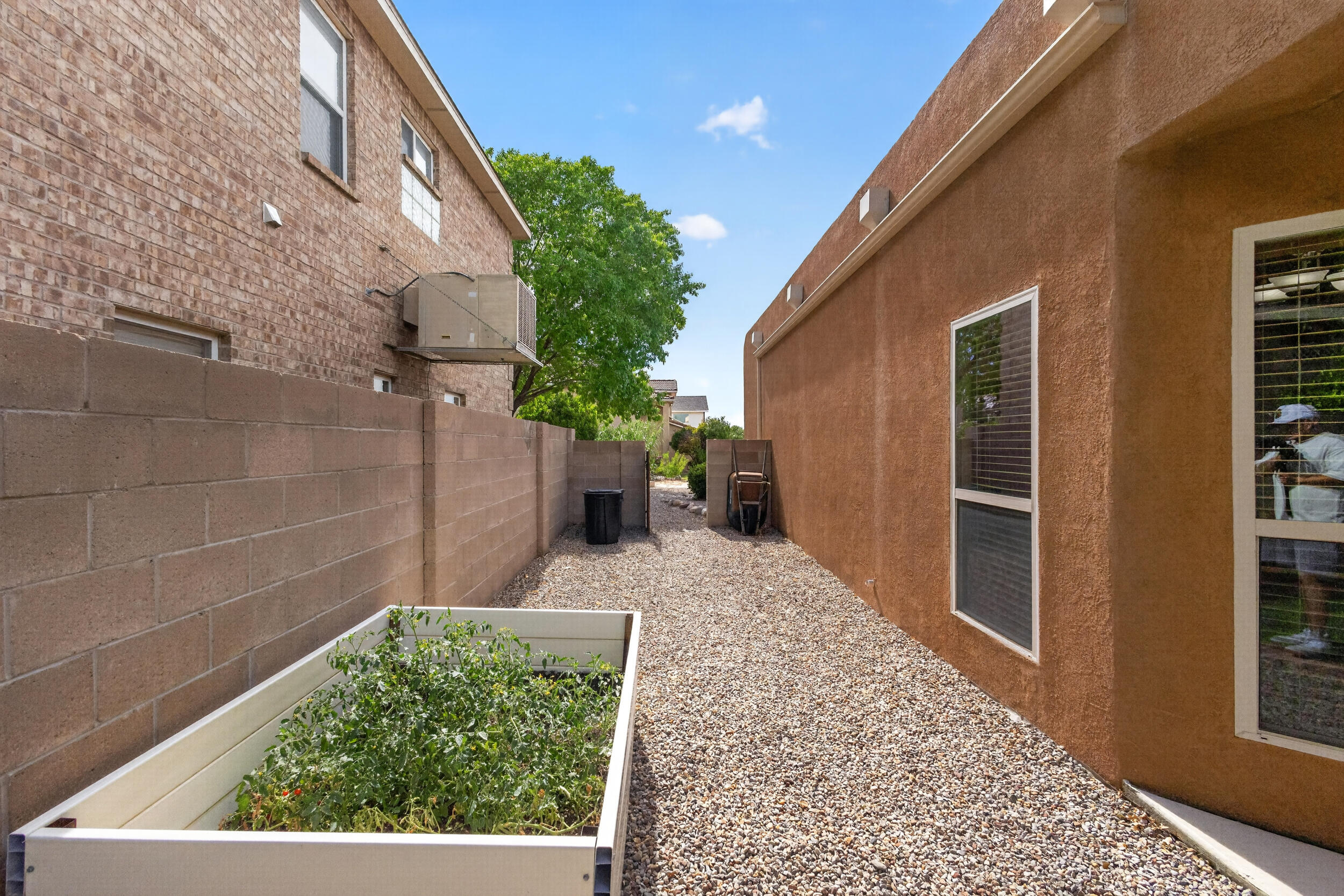 Photo 3 — 9812 Talea Court NE