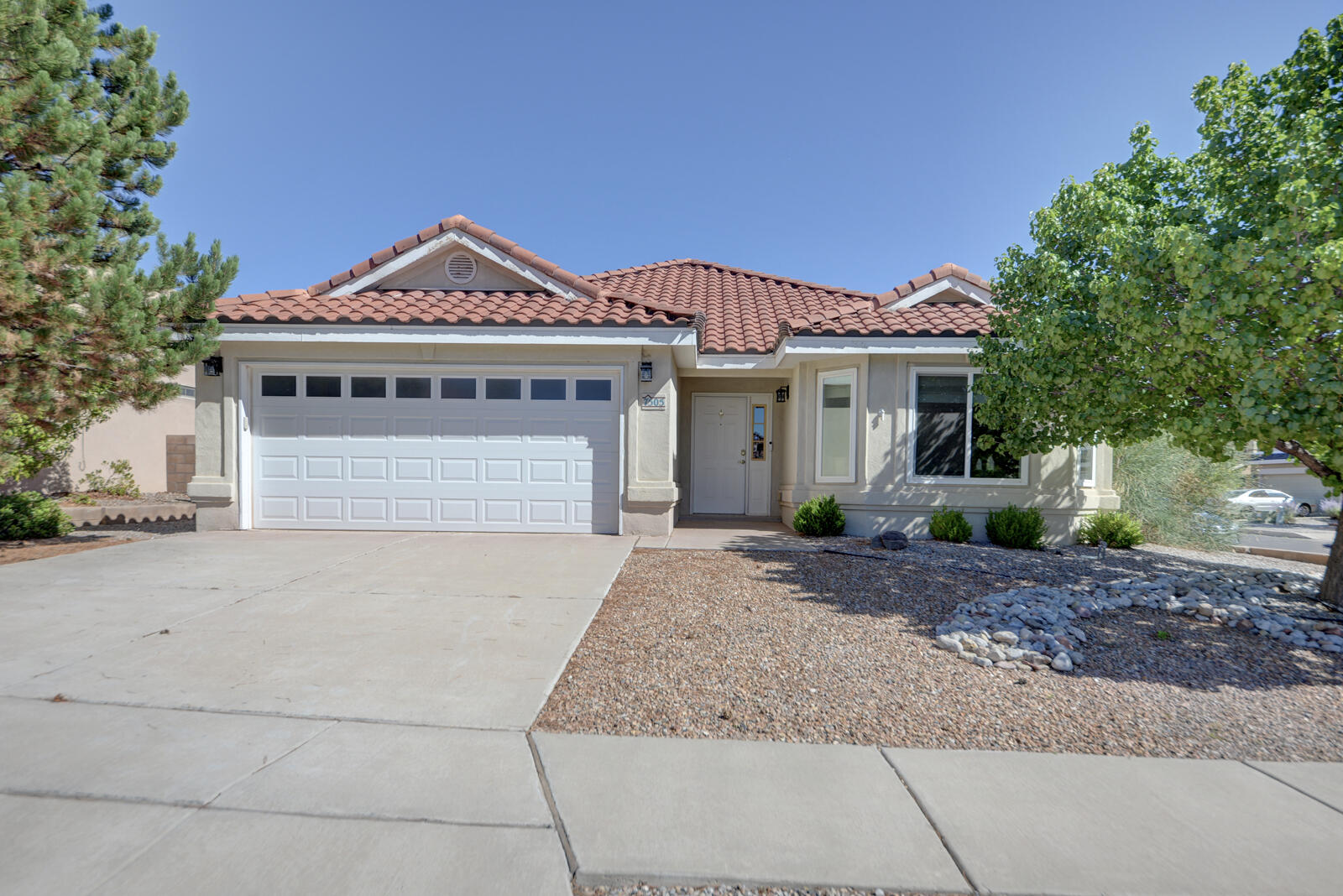 7505 Brianne Avenue NW, Albuquerque, NM 87114