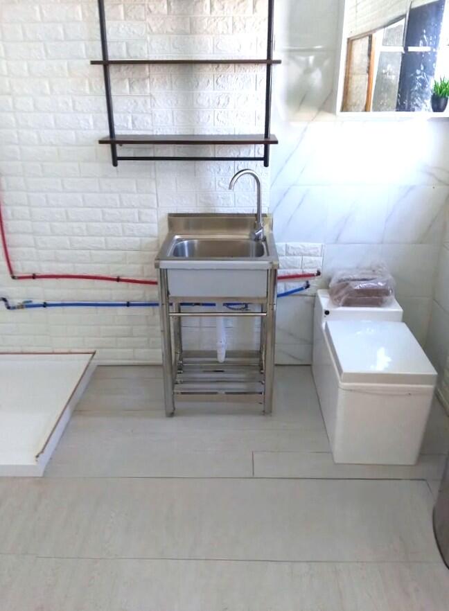 Photo 13 — 75 Margarita Avenue NR 1