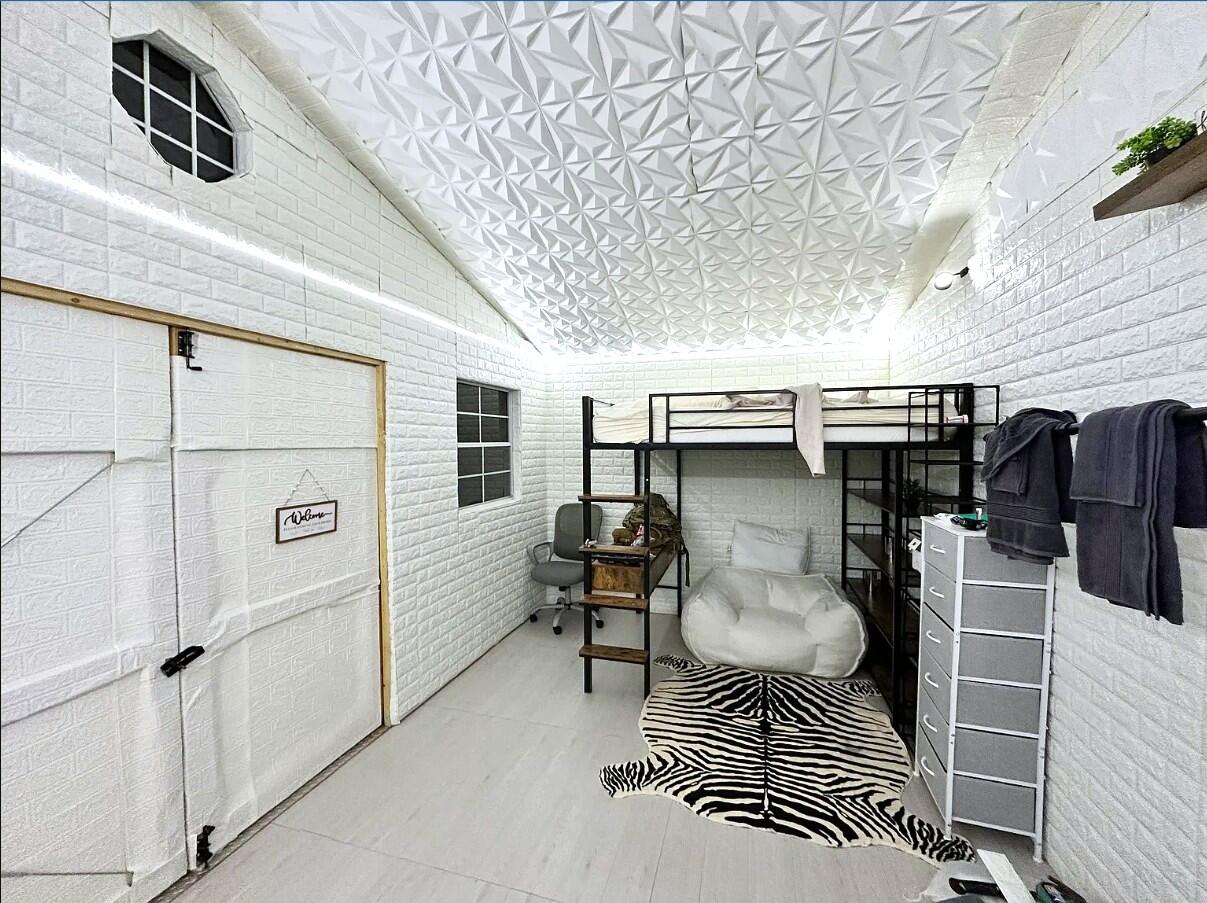 Photo 8 — 75 Margarita Avenue NR 1