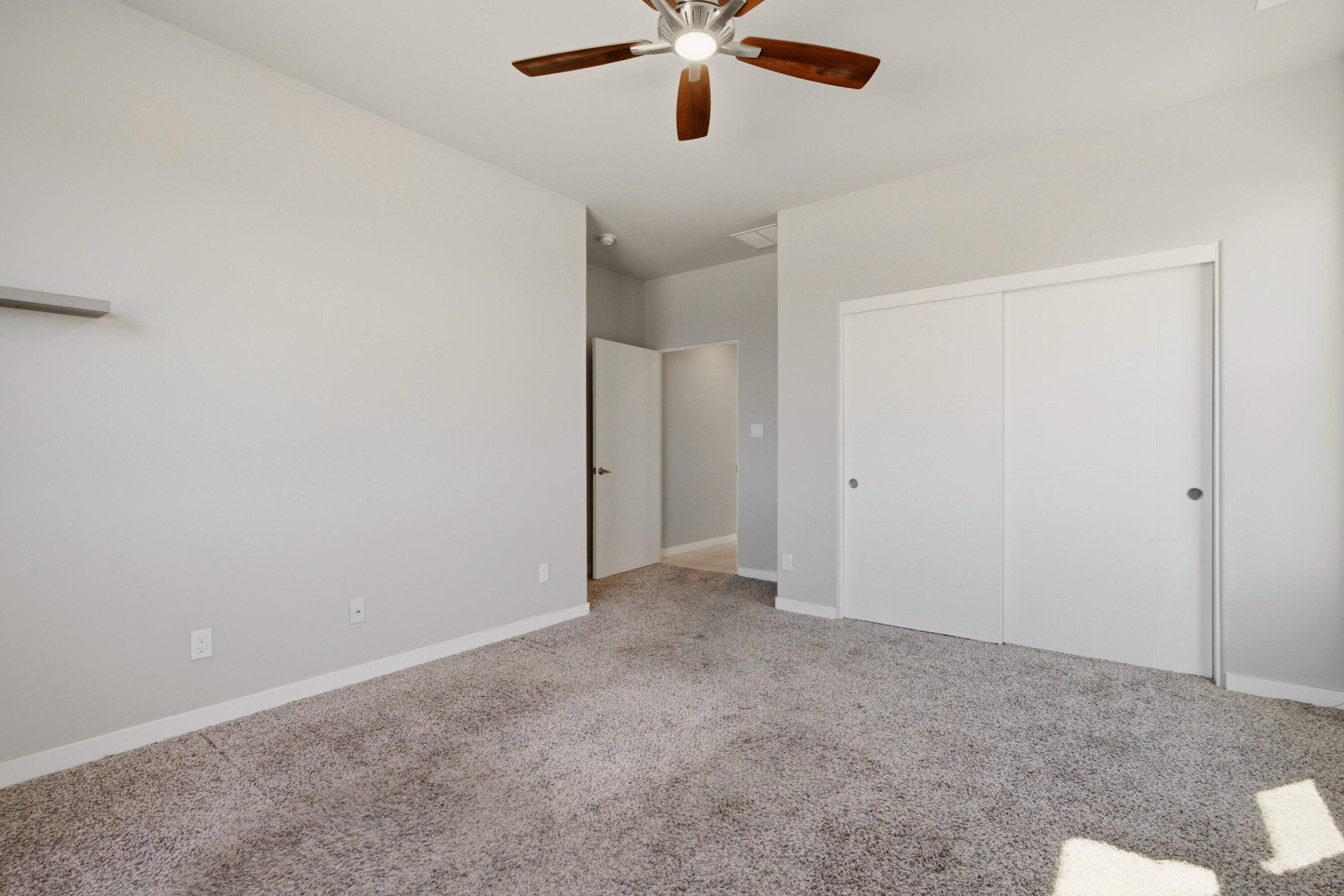 Photo 10 — 9503 Peak Vista Avenue NE