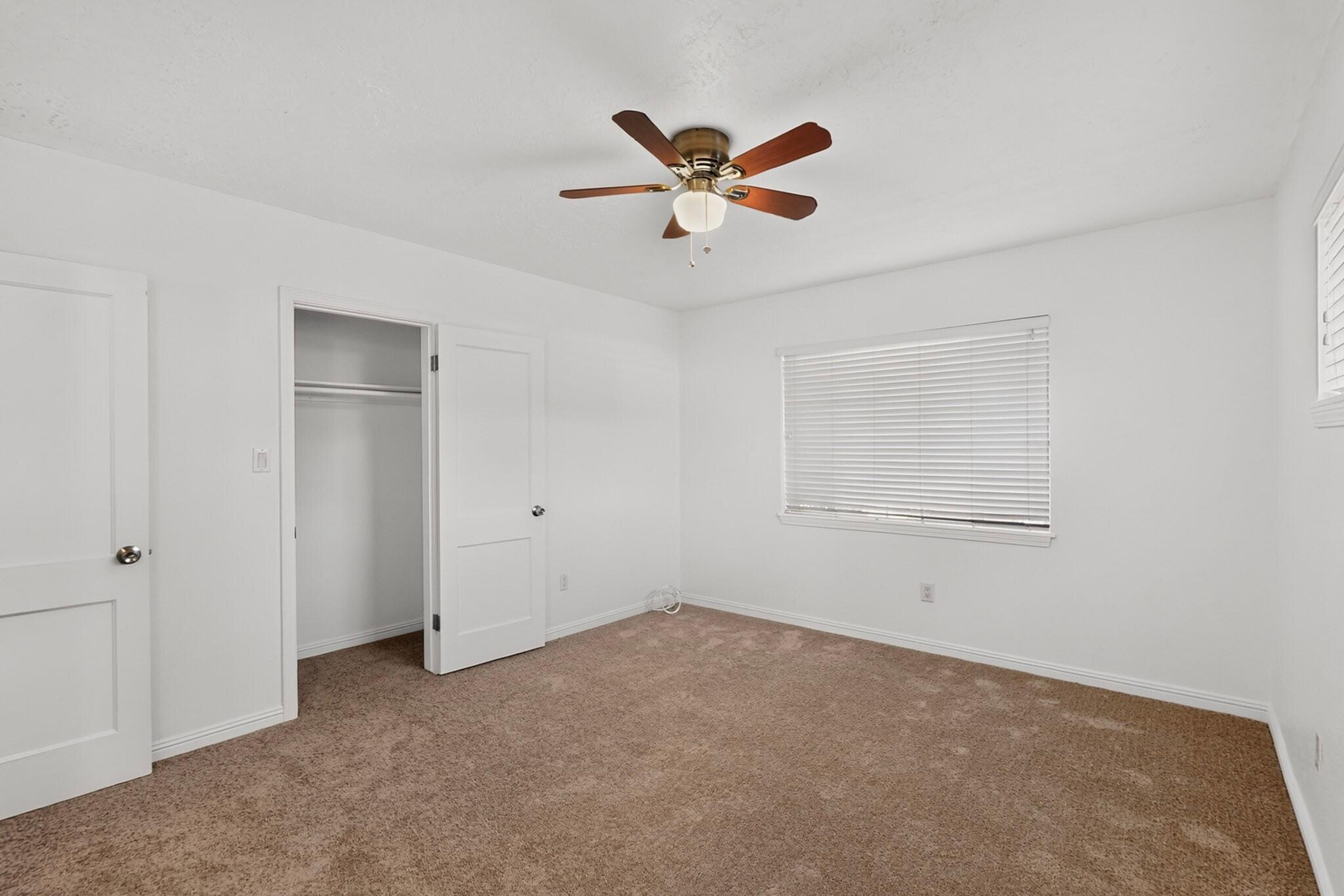 Photo 8 — 2710 Mesa Linda Drive NE