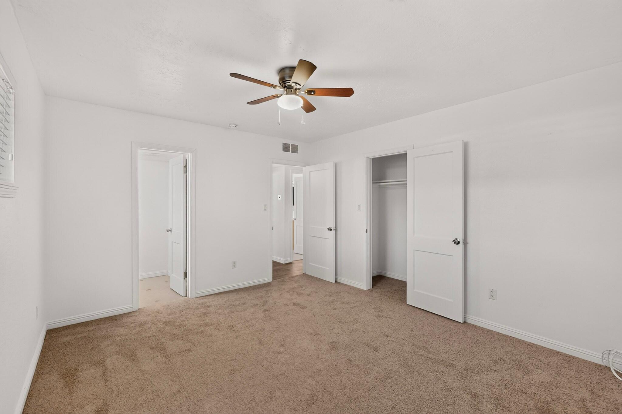 Photo 12 — 2710 Mesa Linda Drive NE
