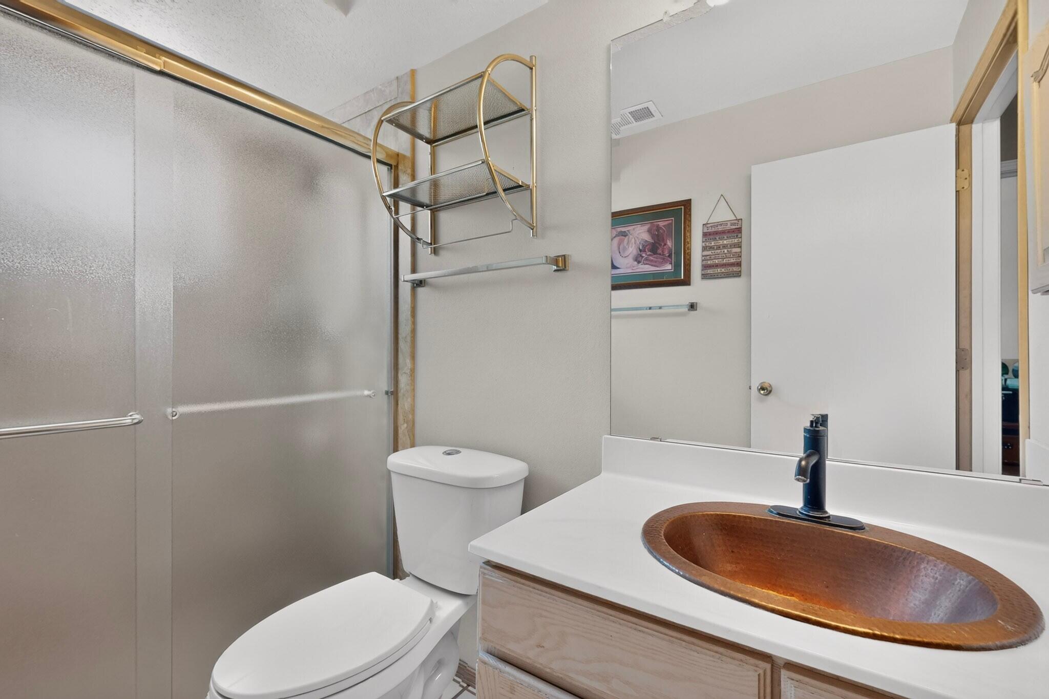 Photo 12 — 4221 Saddlewood Trail SE