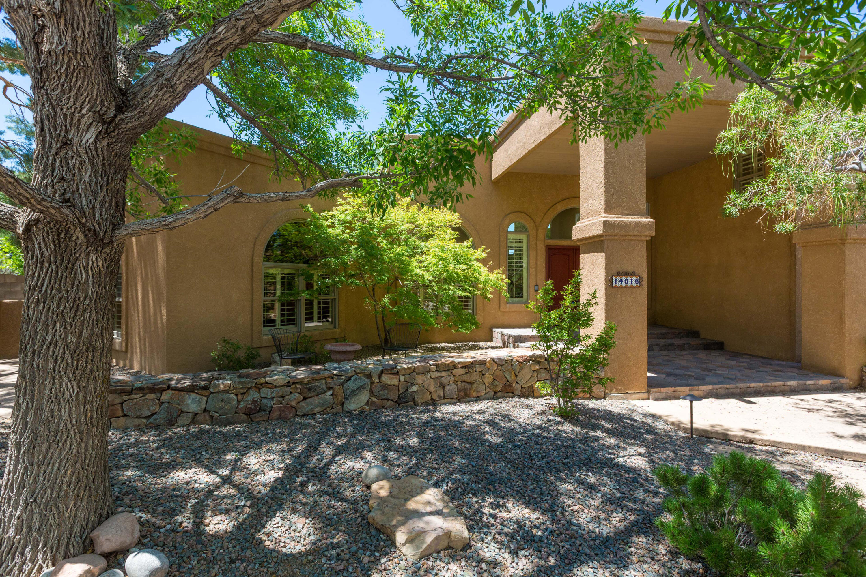 14016 Wind Mountain Road NE