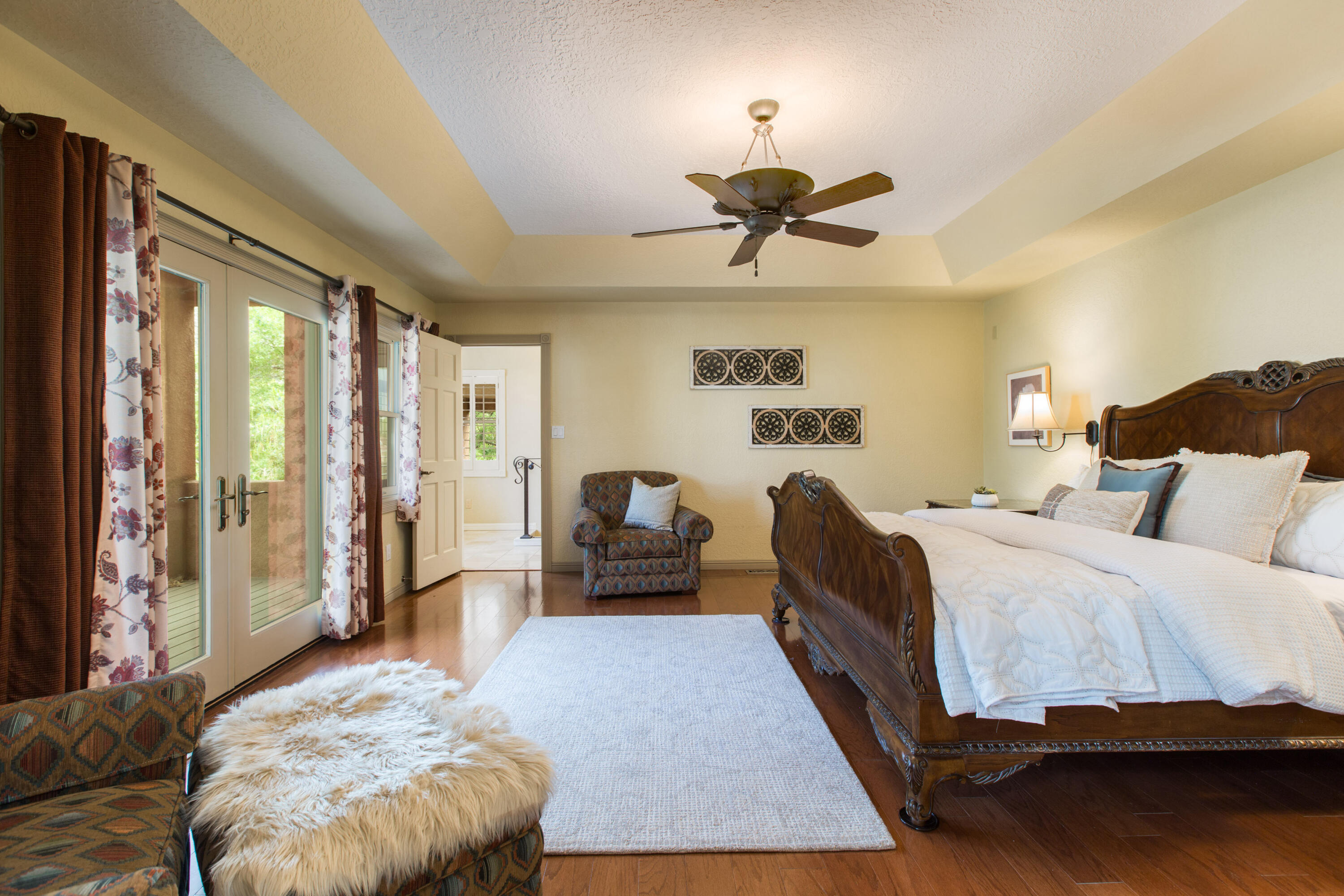 Photo 9 — 14016 Wind Mountain Road NE