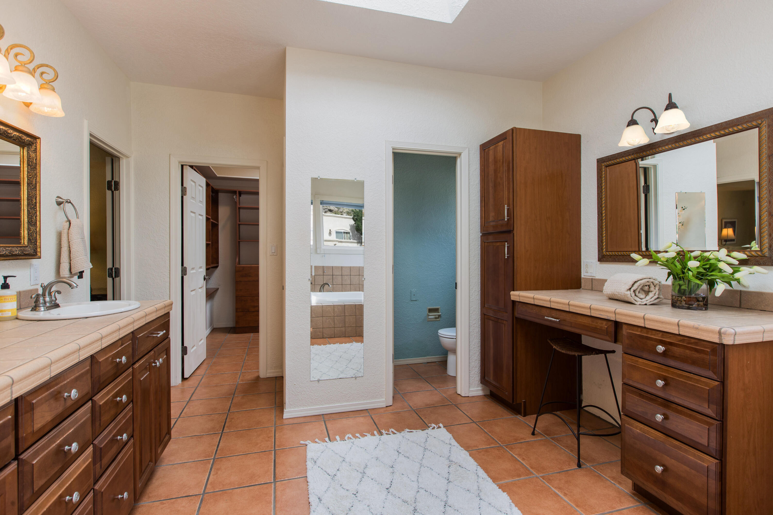 Photo 8 — 14016 Wind Mountain Road NE