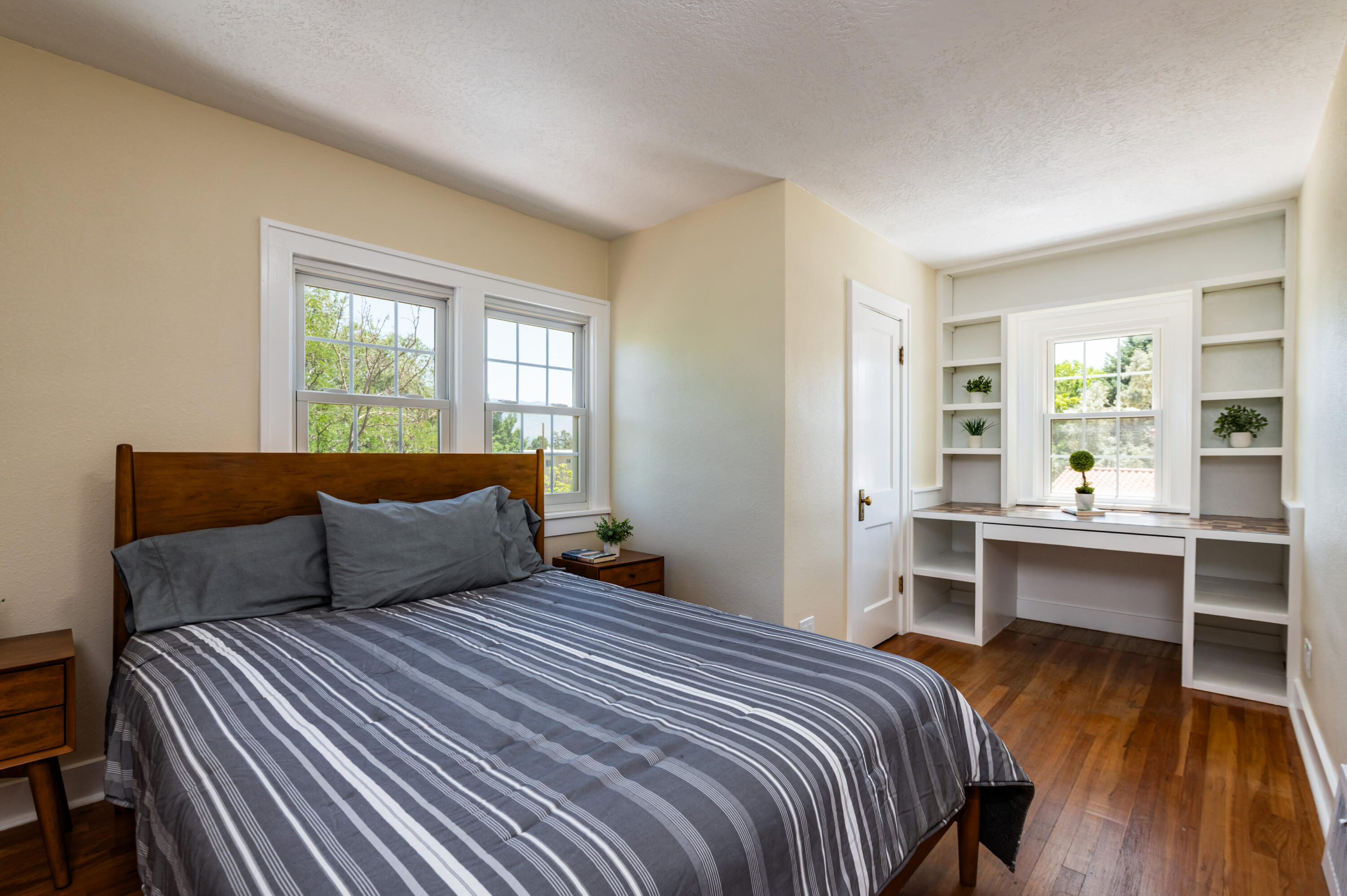 Photo 9 — 1309 Ridgecrest Drive SE