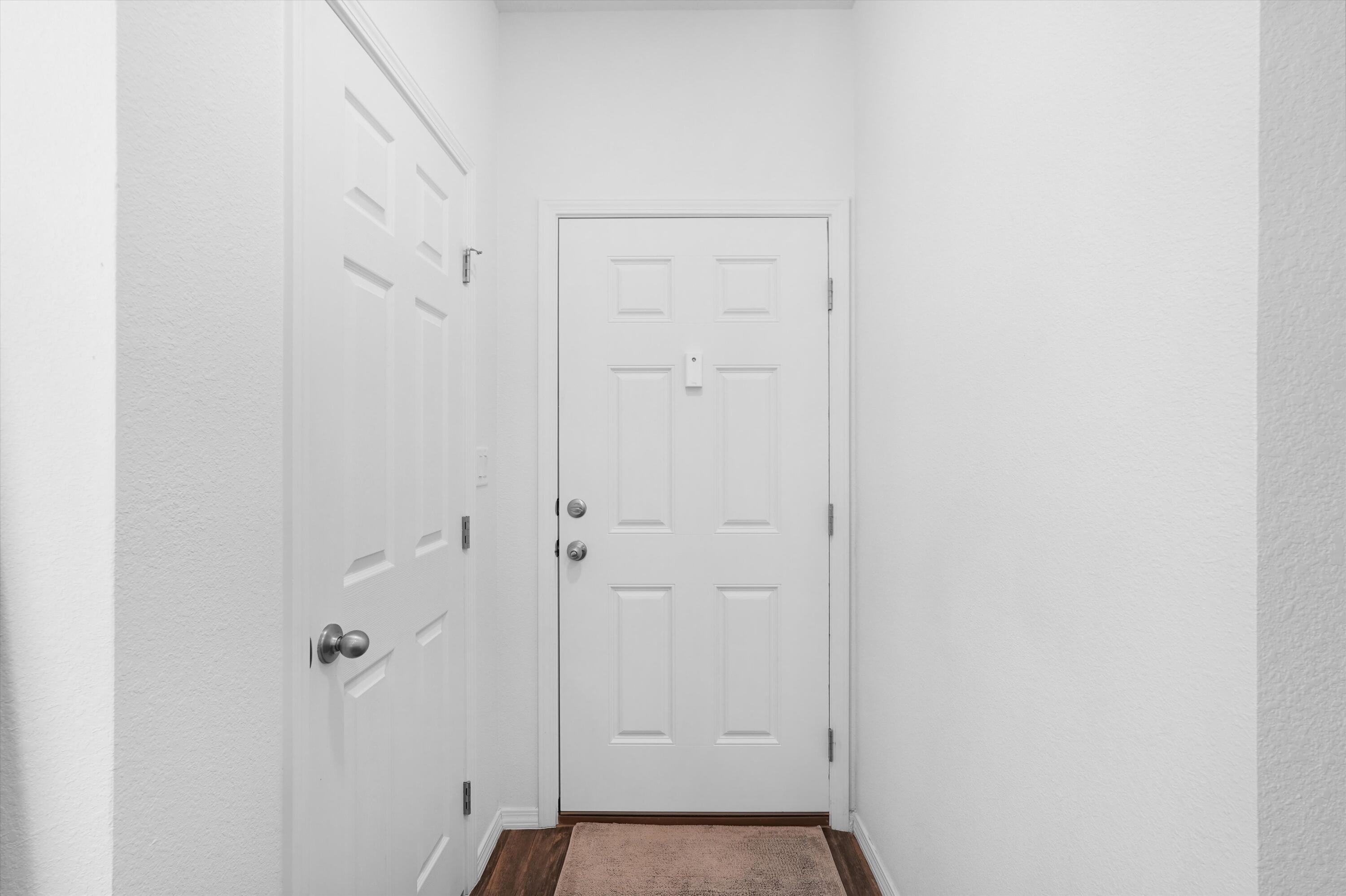 Photo 5 — 6291 Gannett Drive NE