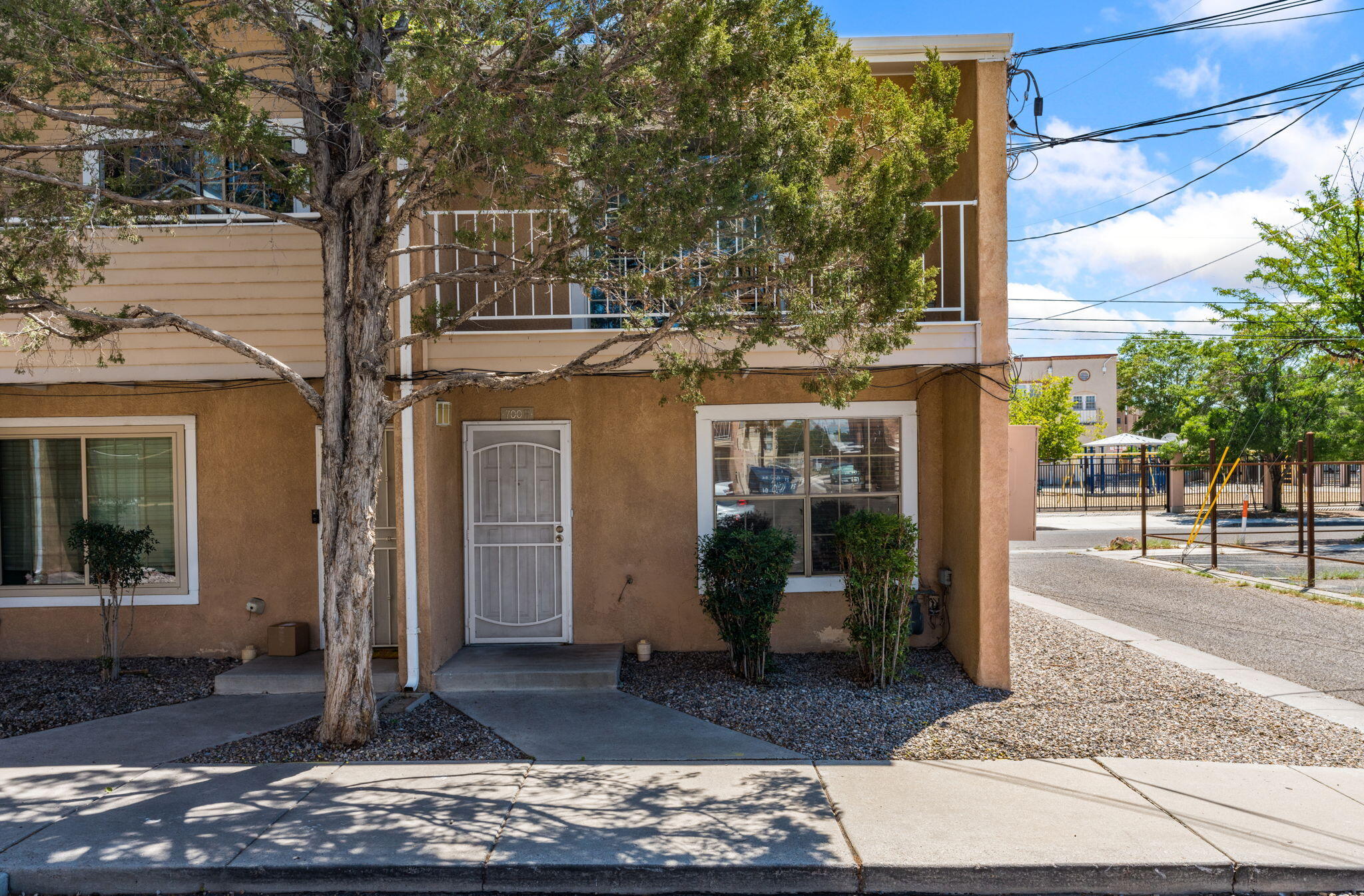 Photo 2 — 700 Fruit Avenue NW APT H