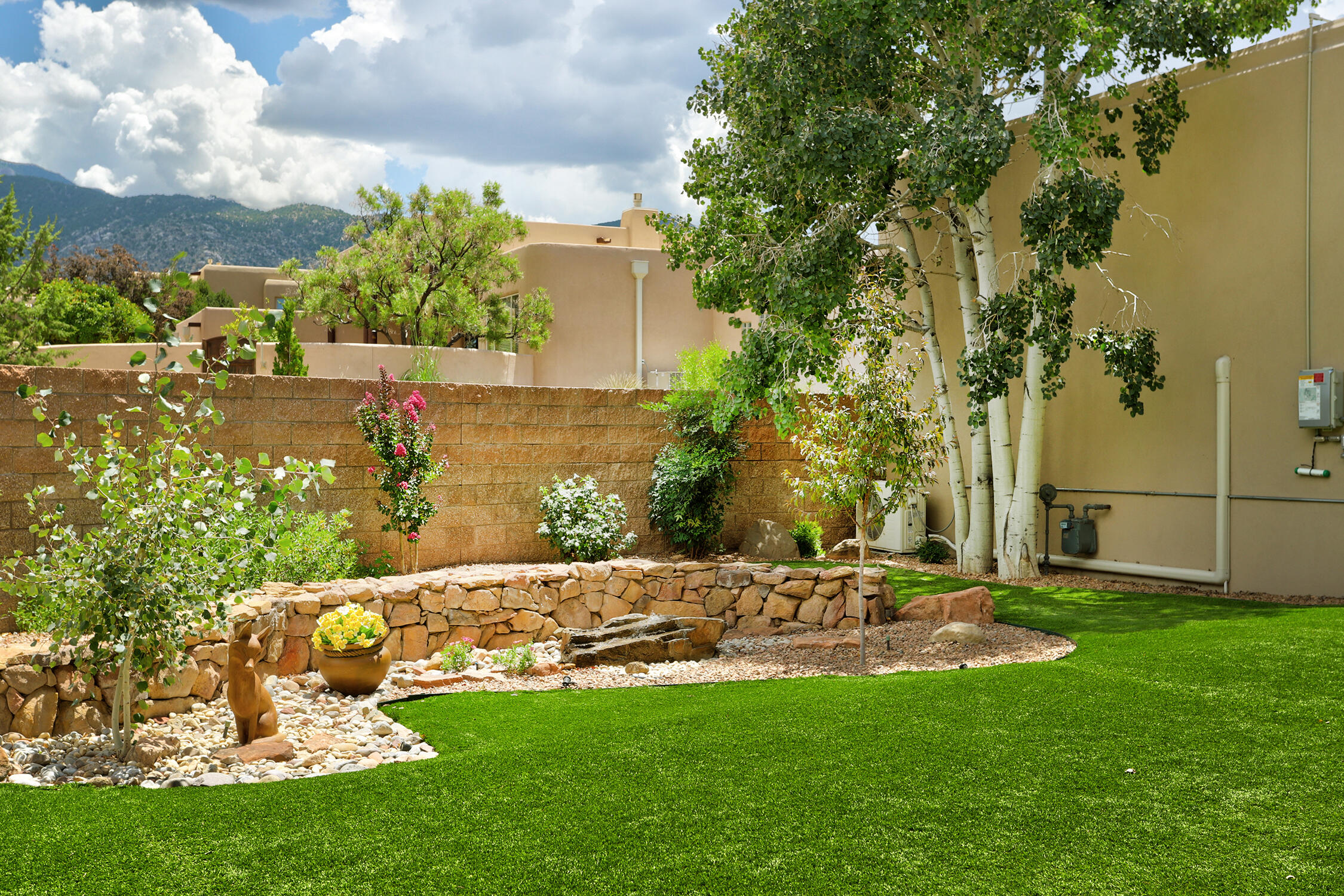 Photo 14 — 13407 Desert Zinnia Court NE