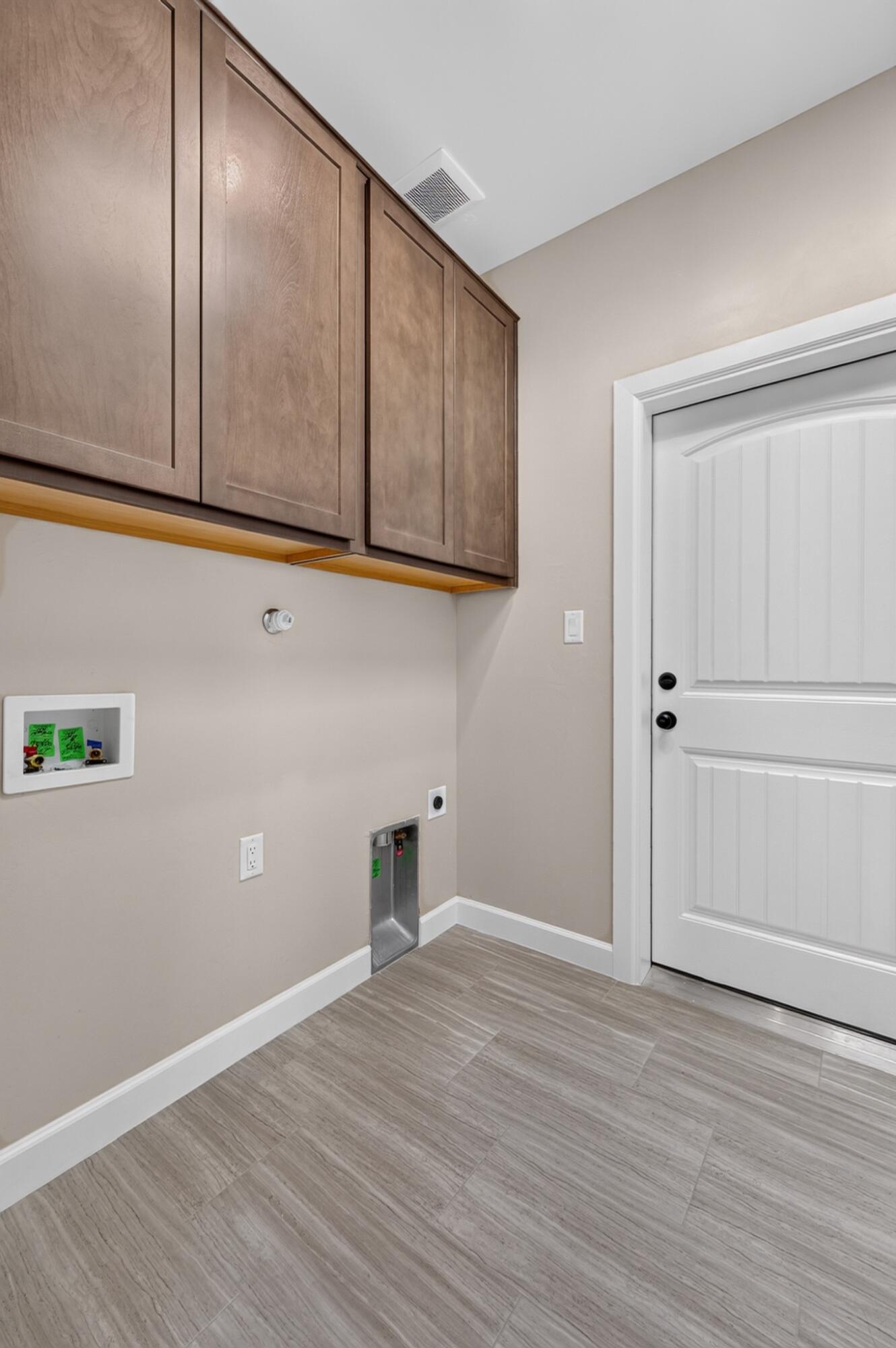 Photo 10 — 1231 15th Street SE