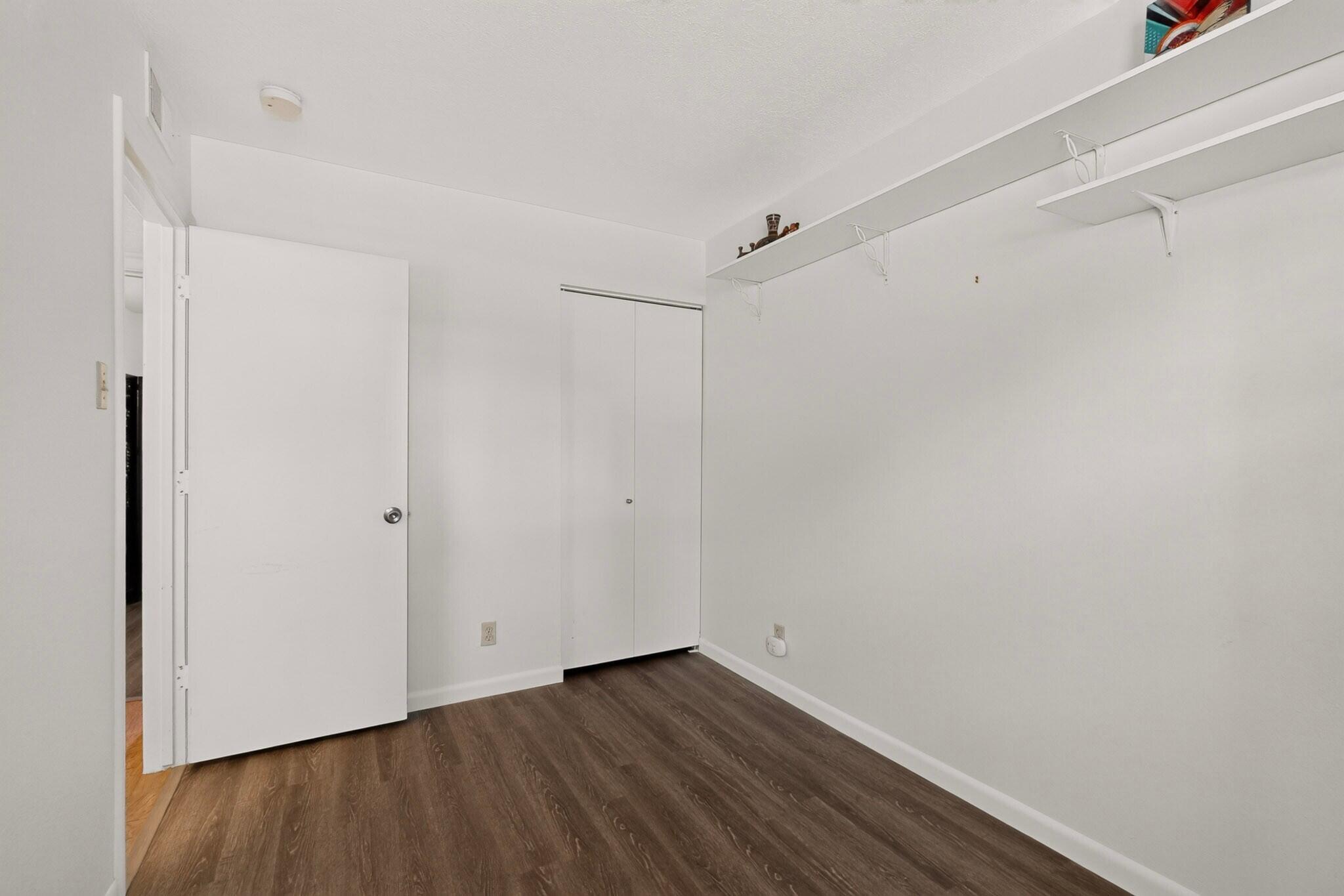 Photo 17 — 753 Camino Floretta NW