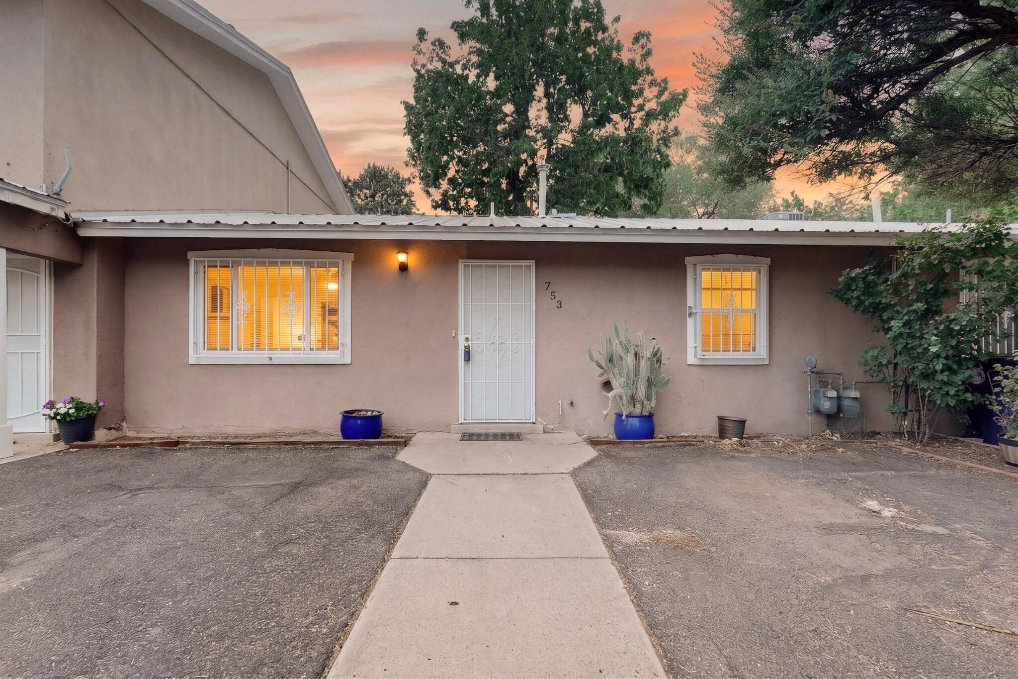 Photo 3 — 753 Camino Floretta NW