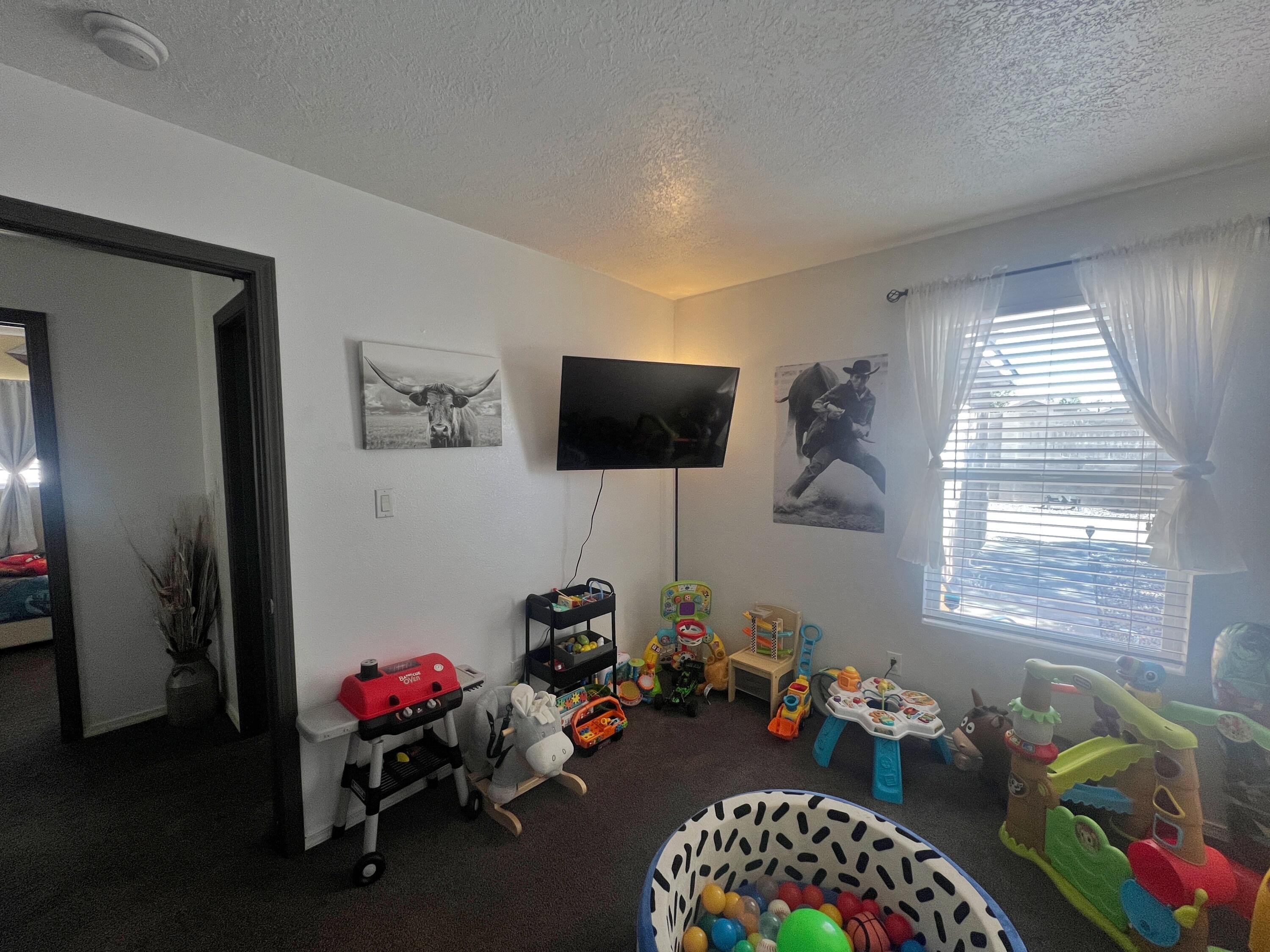 Photo 9 — 6148 Malpais Park Avenue NW