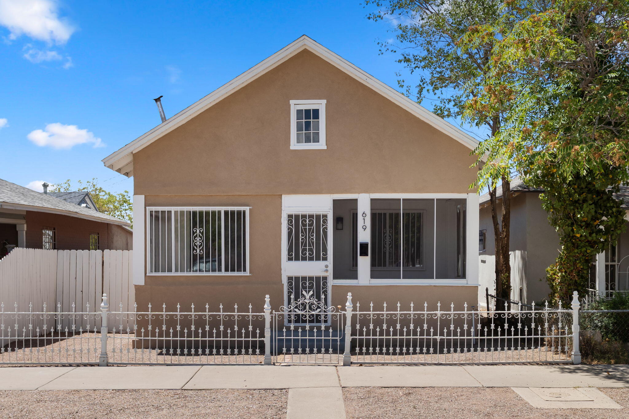 Photo 13 — 619 5th Street SW