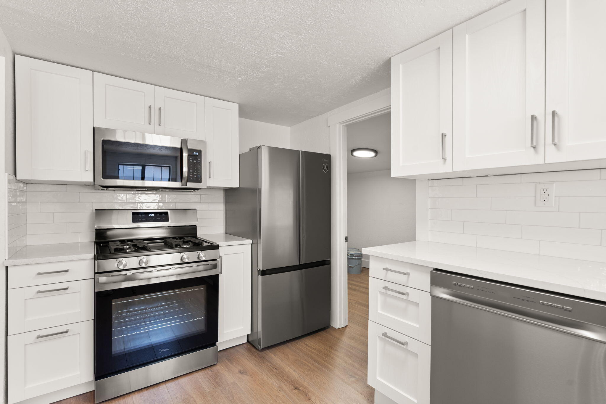Photo 2 — 619 5th Street SW