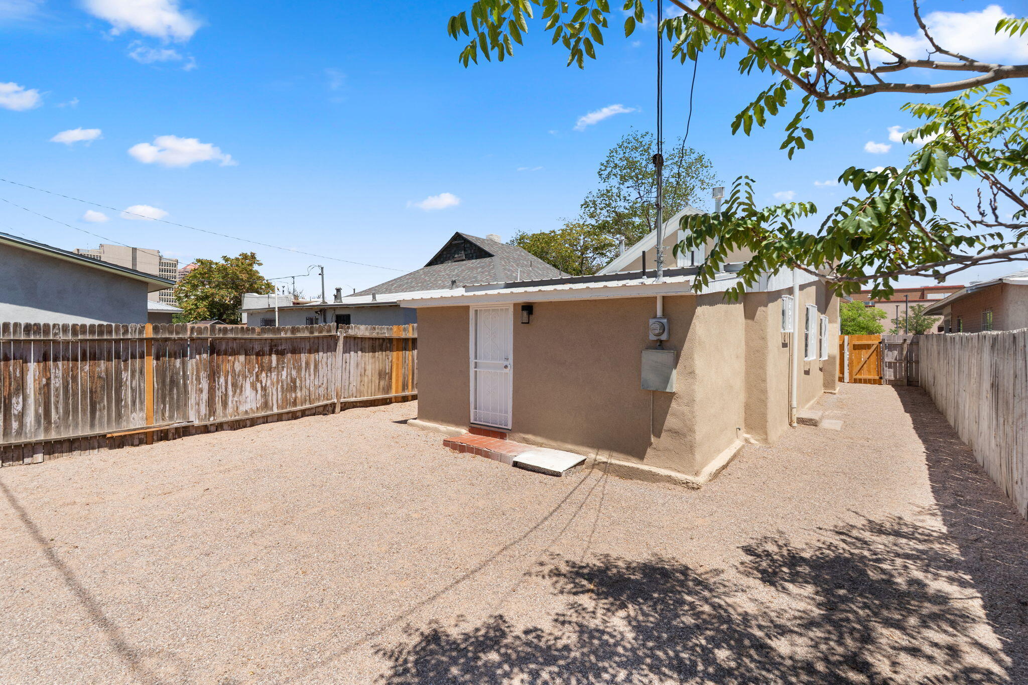 Photo 8 — 619 5th Street SW