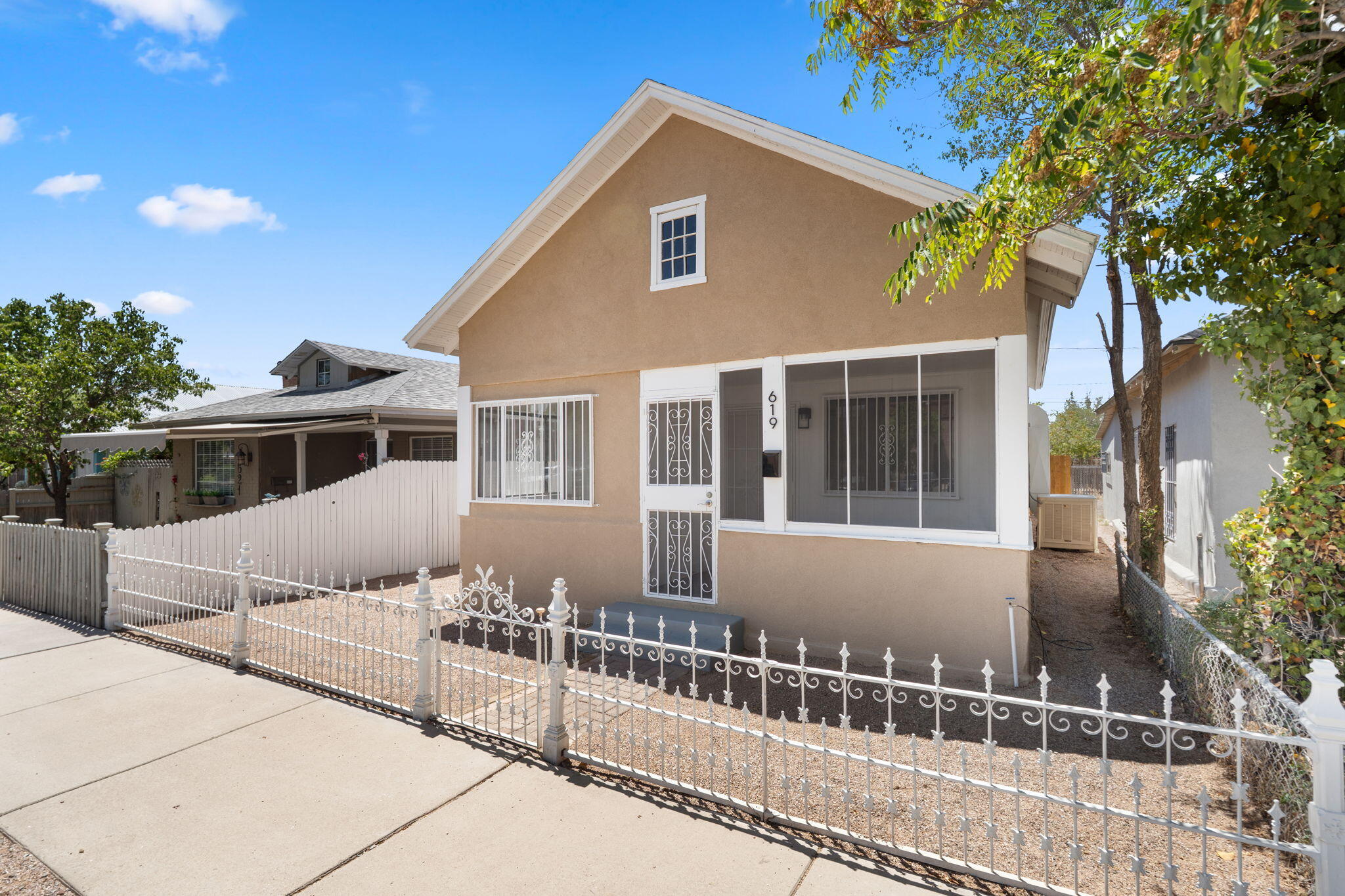 Photo 15 — 619 5th Street SW