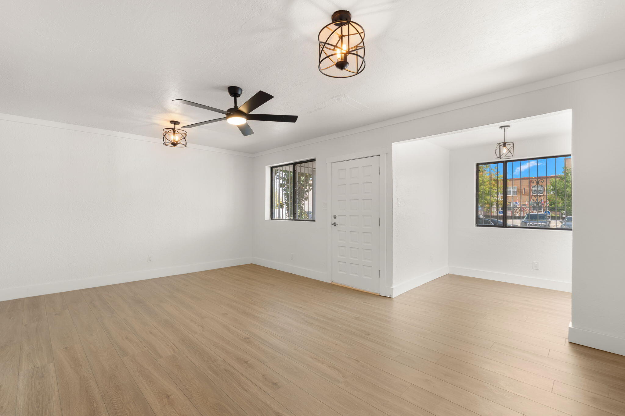 Photo 19 — 619 5th Street SW