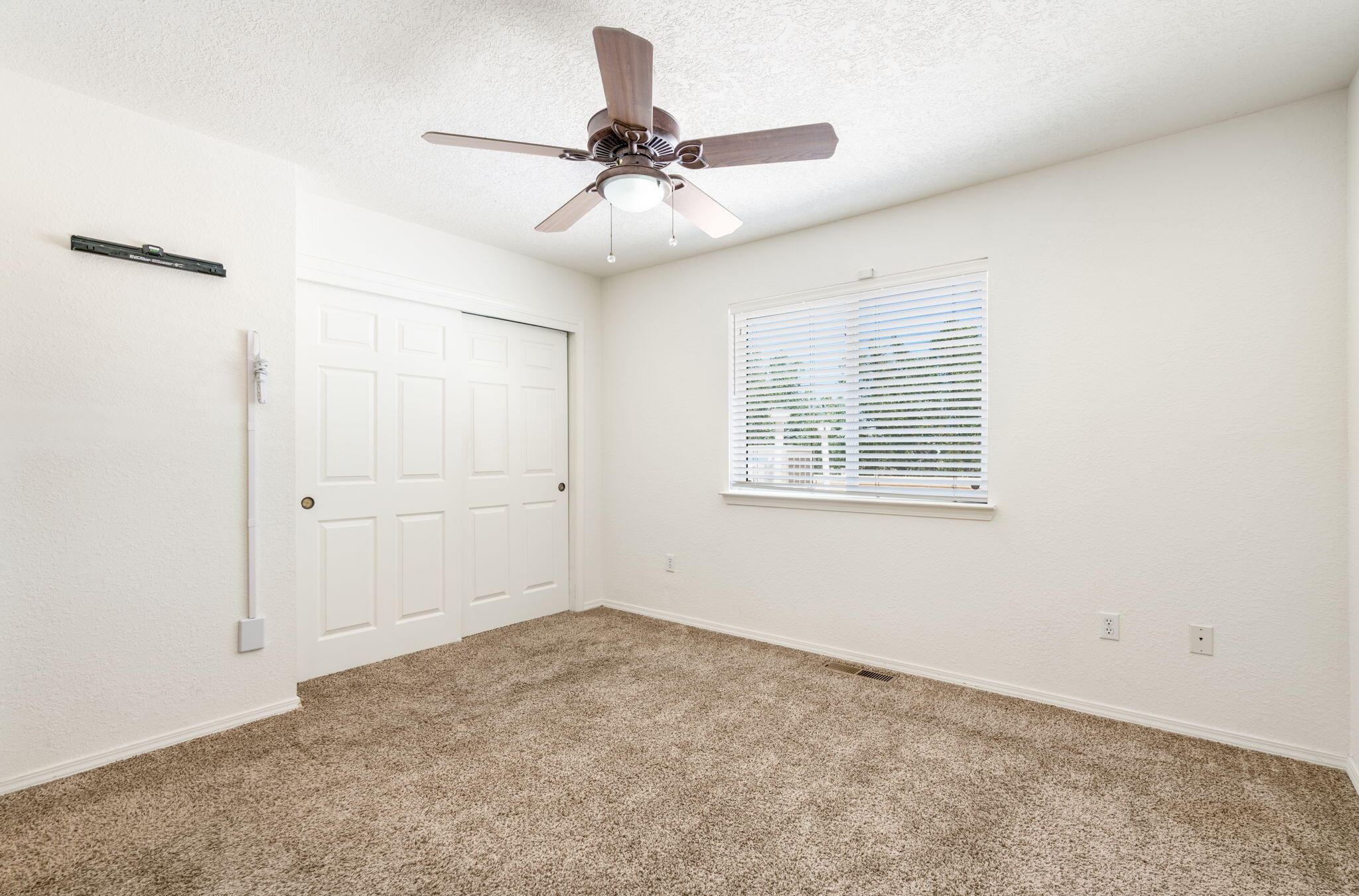 Photo 5 — 4701 Morris Street NE APT 1303