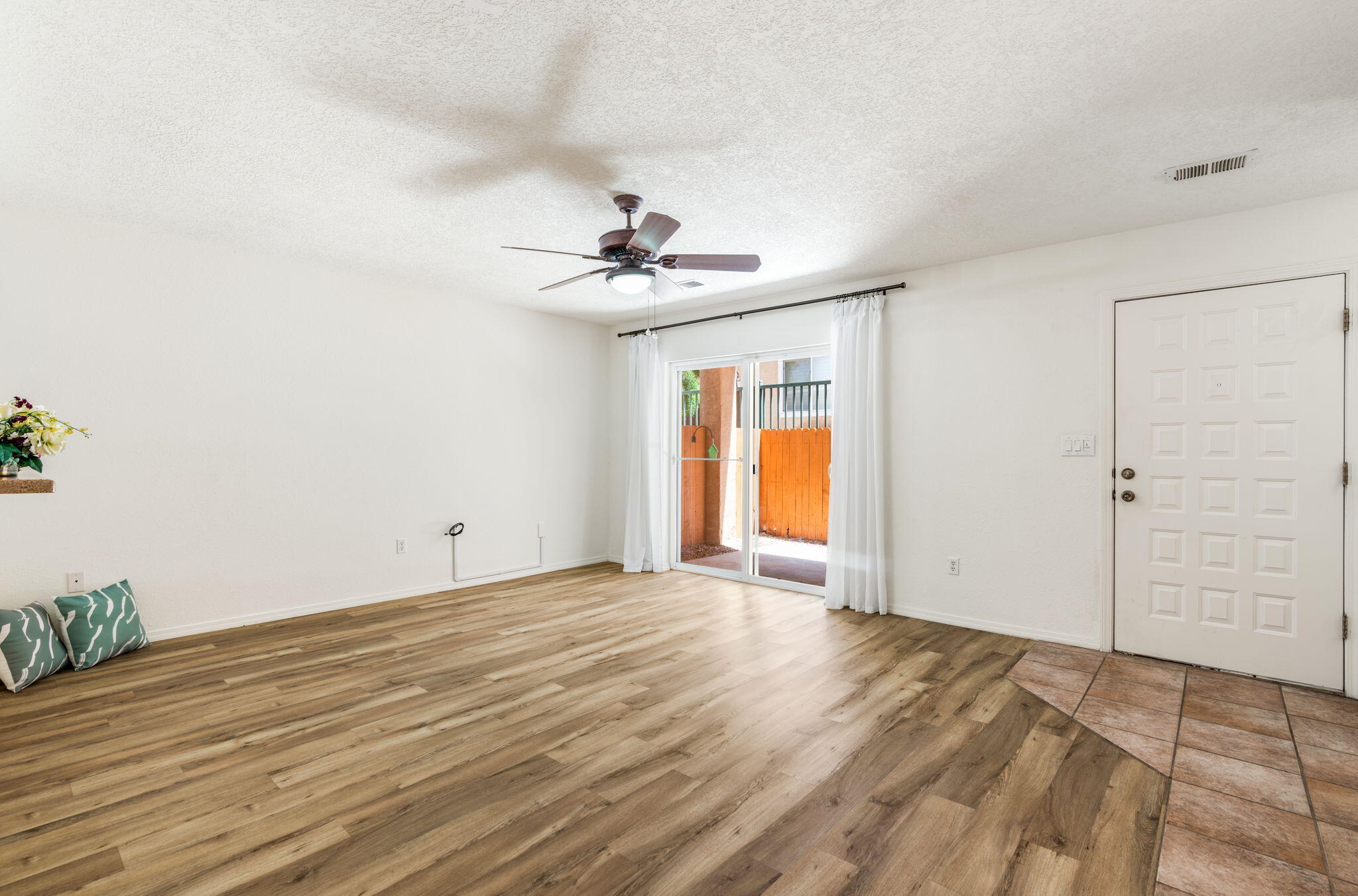 Photo 14 — 4701 Morris Street NE APT 1303