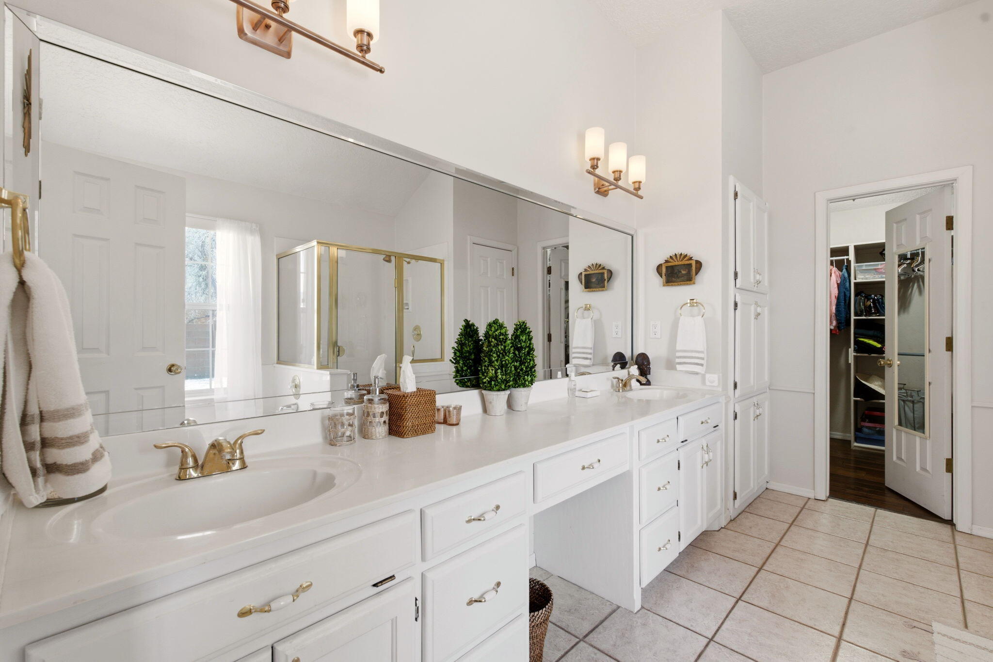 Photo 12 — 1684 Savannah Court NE
