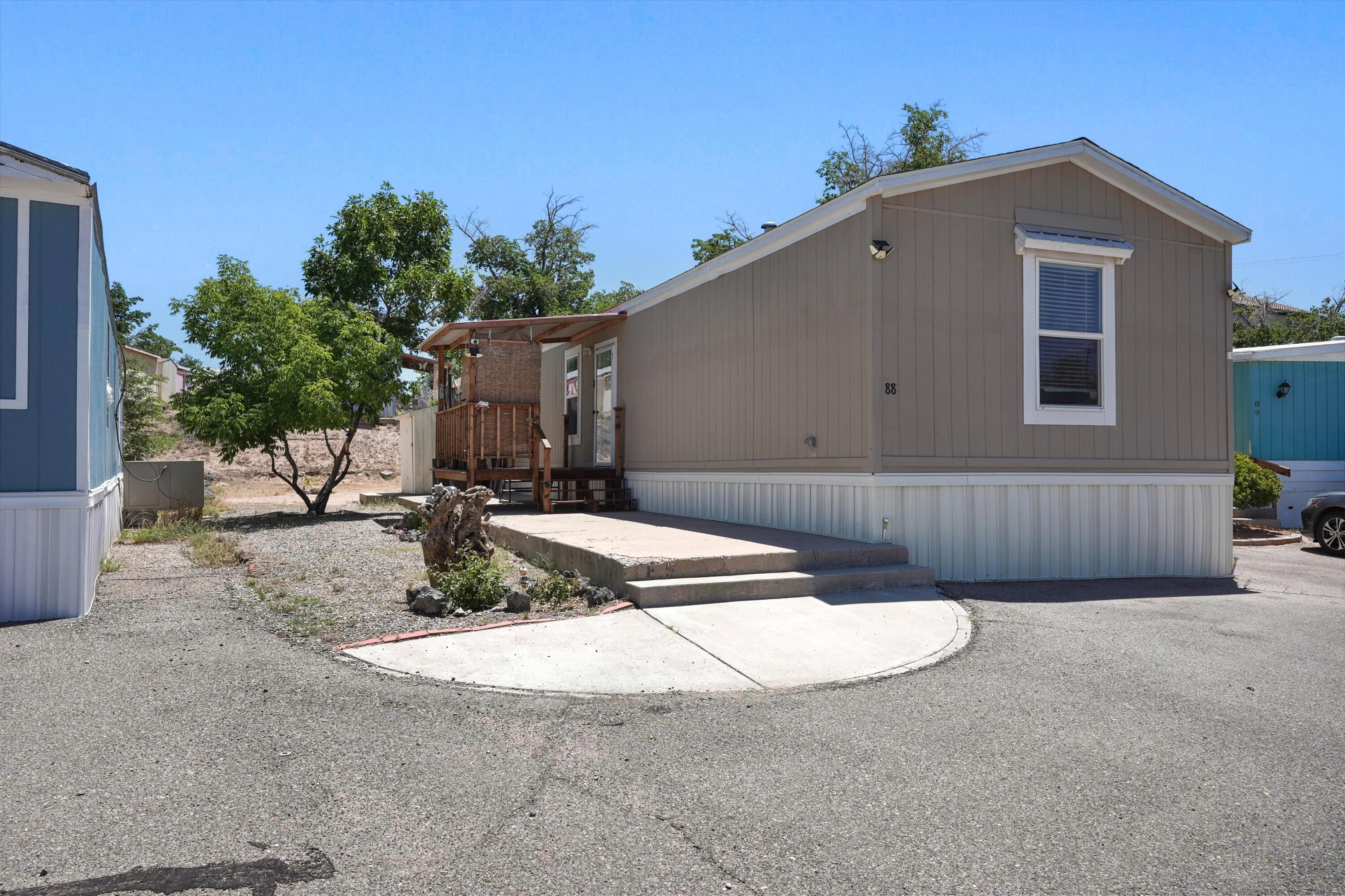 1907 Buena Vista Drive SE TRLR 88, Albuquerque, NM 87106