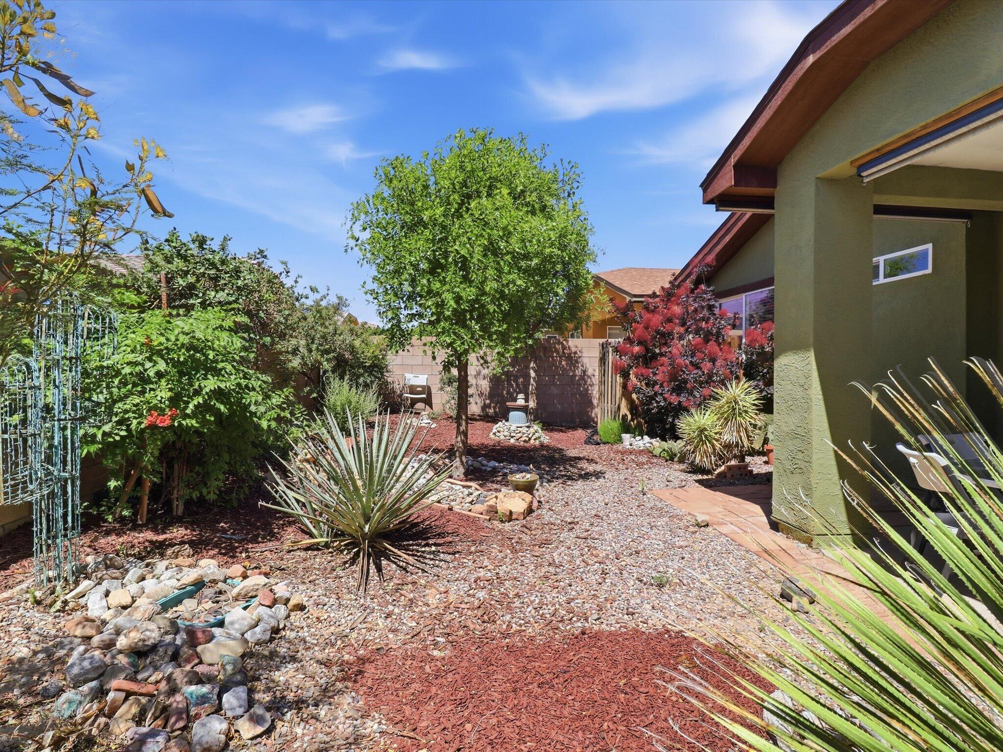 Photo 15 — 470 Zuni River Circle SW