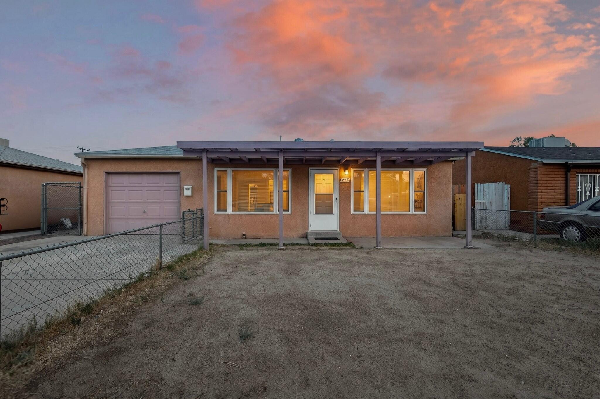 417 Rhode Island Street NE, Albuquerque, NM 87108