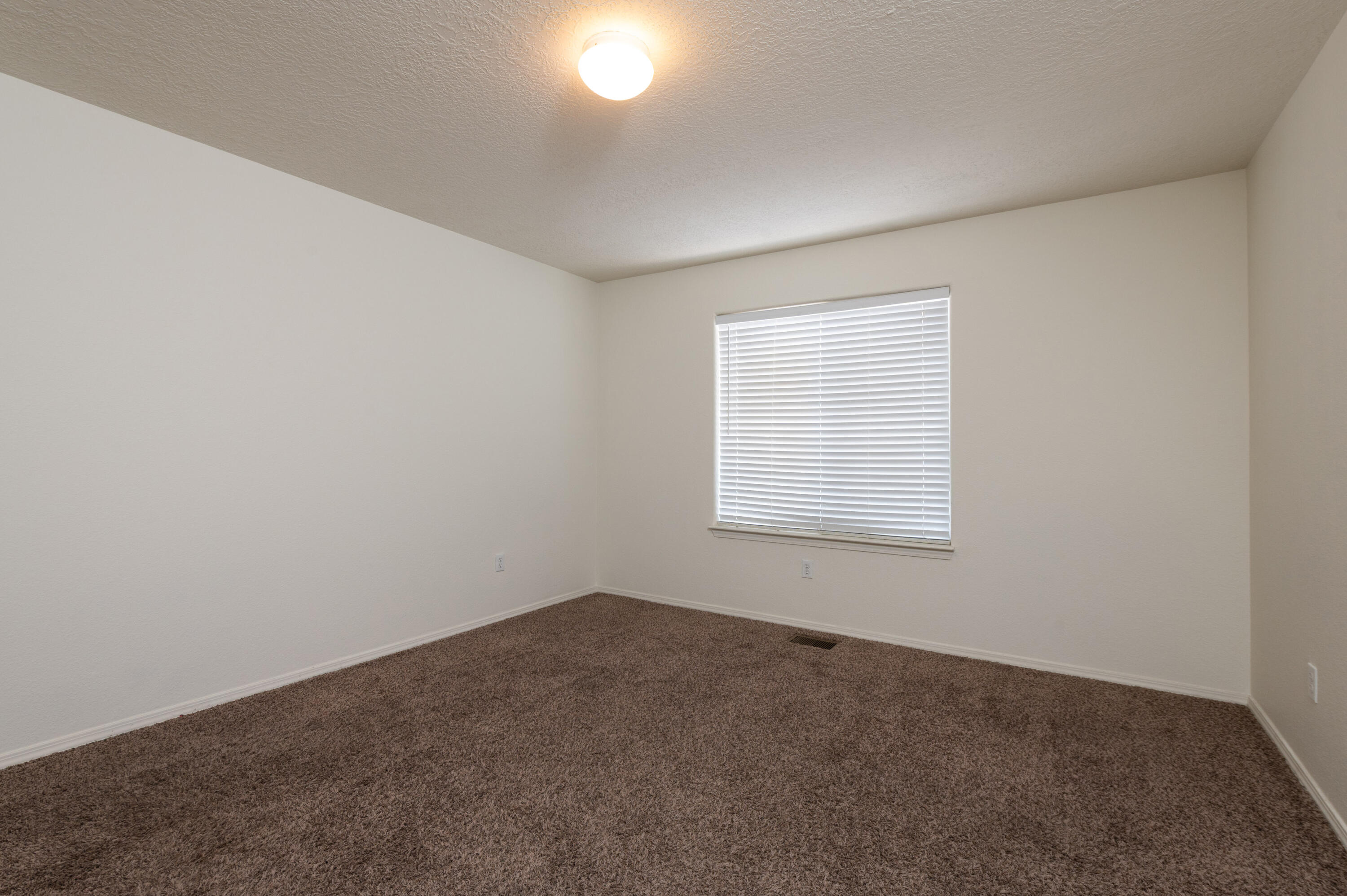 Photo 3 — 3540 Clear Creek Road NE