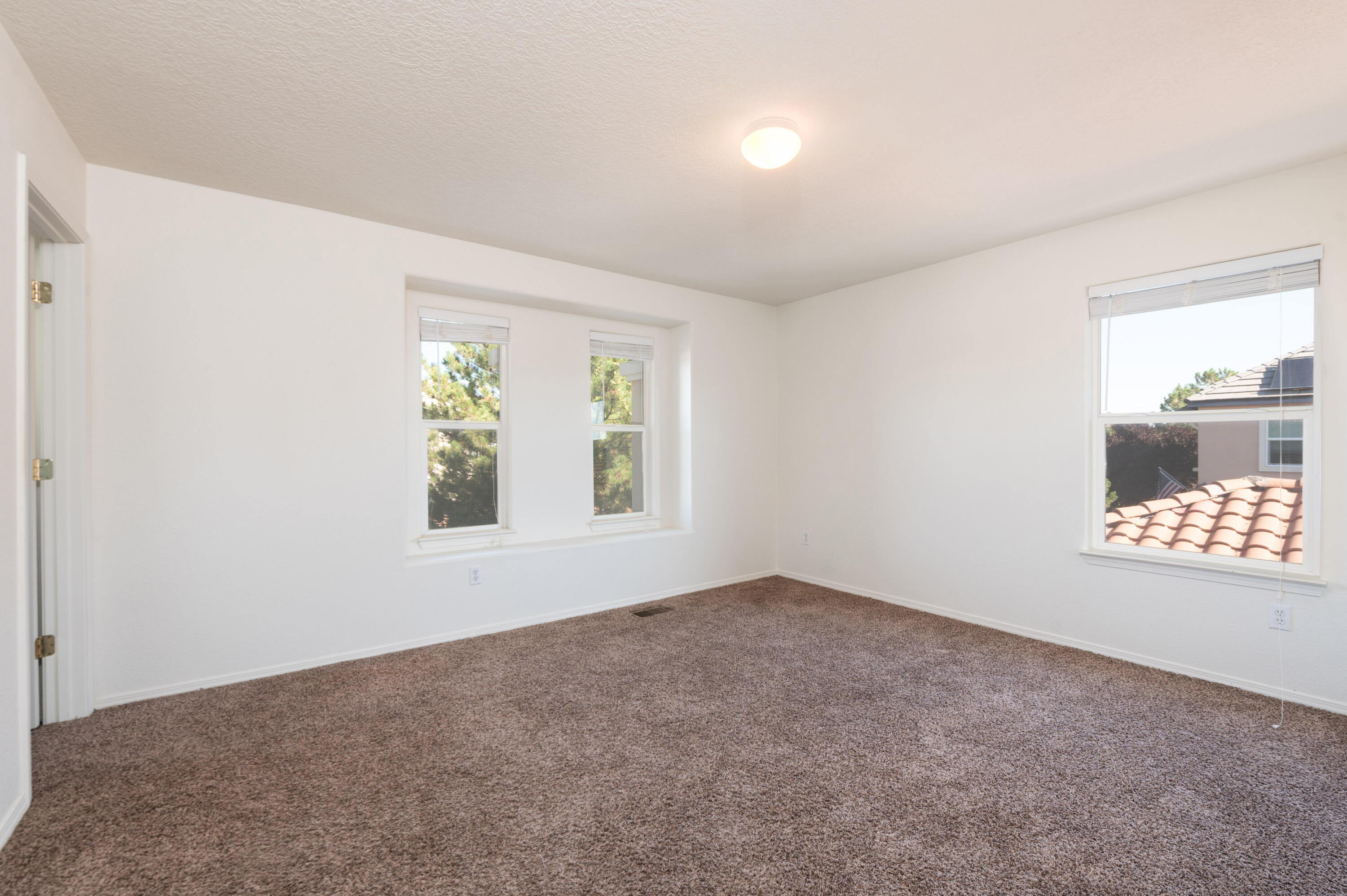 Photo 6 — 3540 Clear Creek Road NE