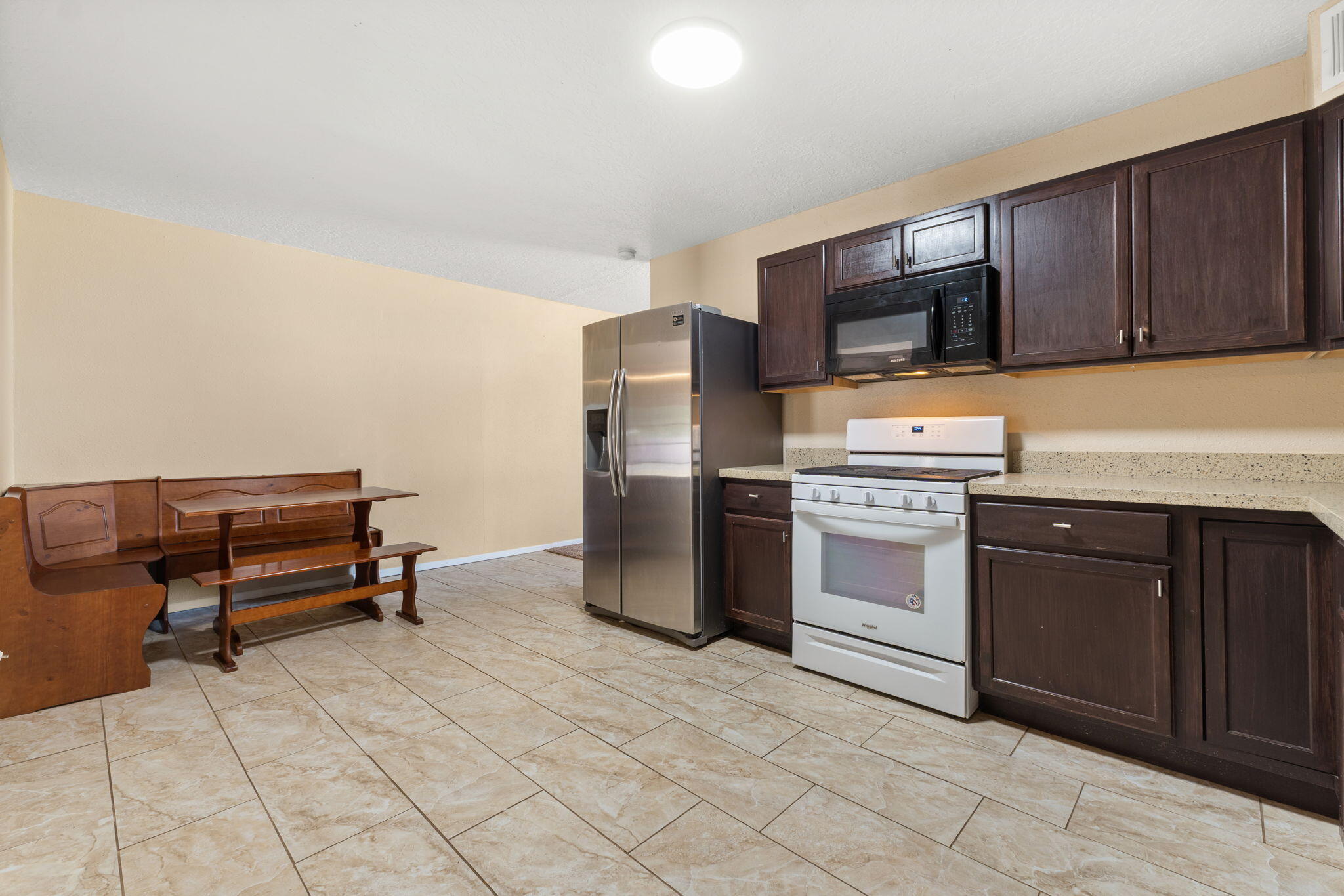 Photo 17 — 4904 Cerritos Avenue SW