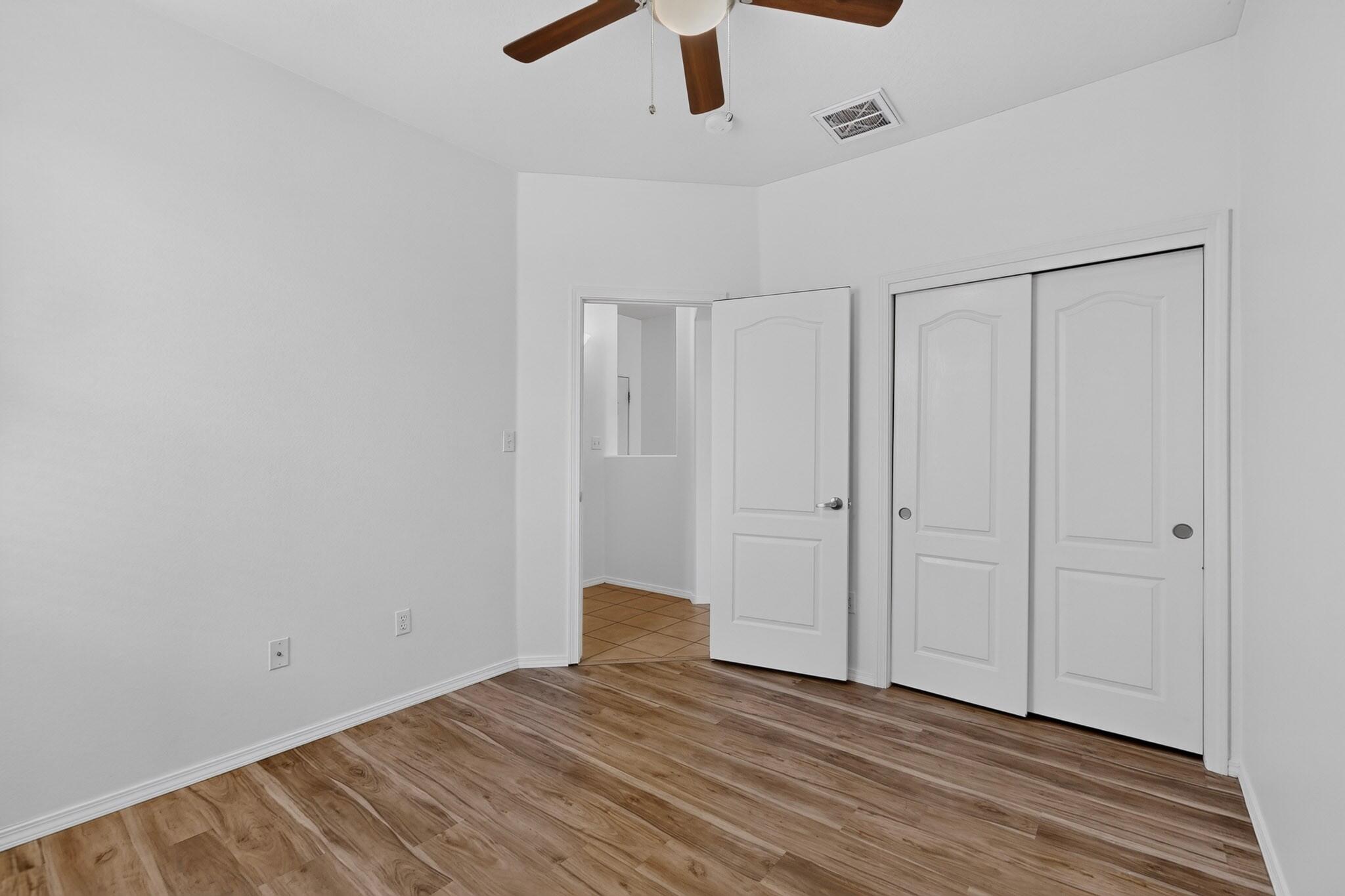 Photo 16 — 3112 Grassland Drive SW