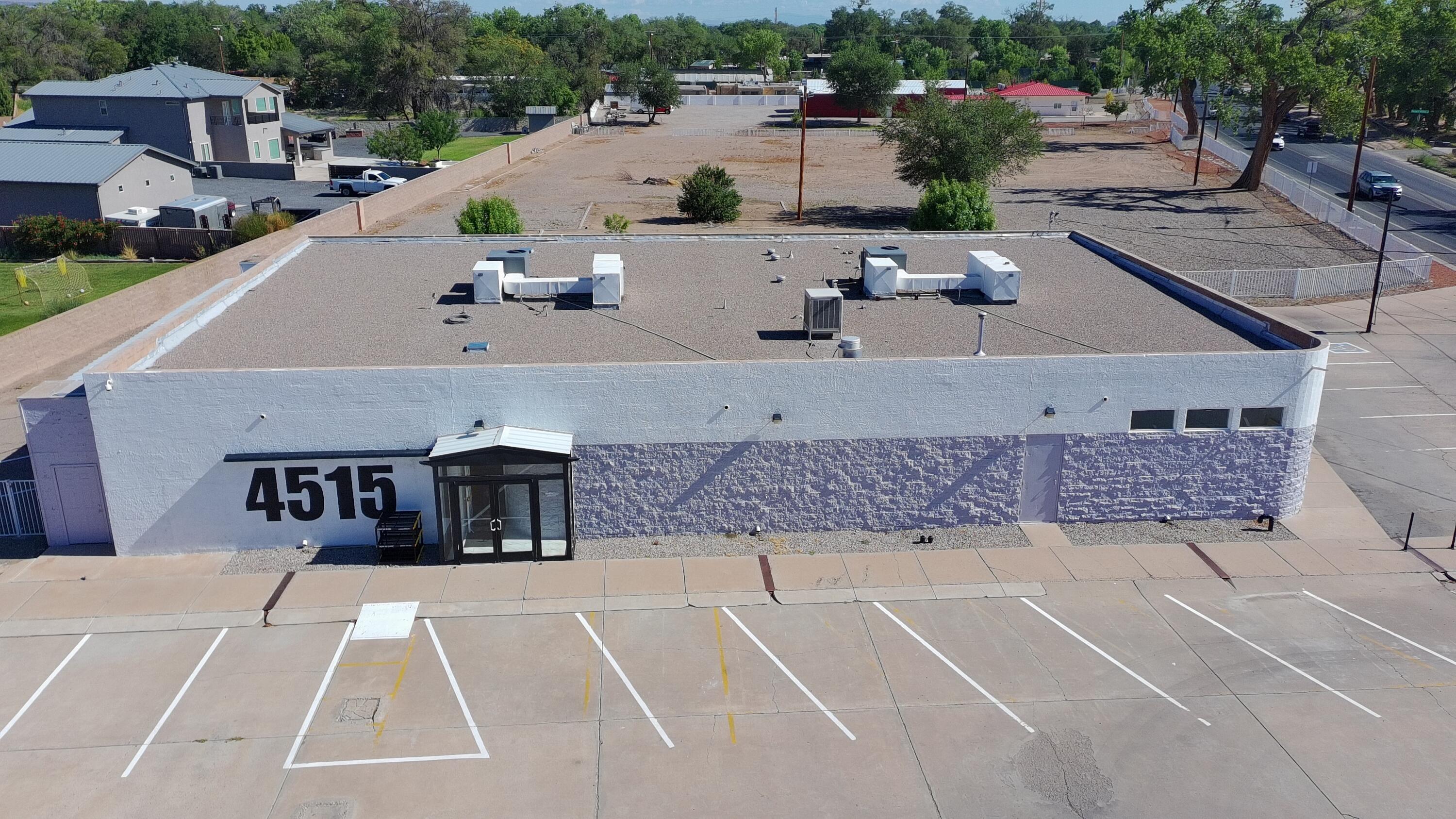 4515 Isleta Boulevard SW, Albuquerque, NM 87105