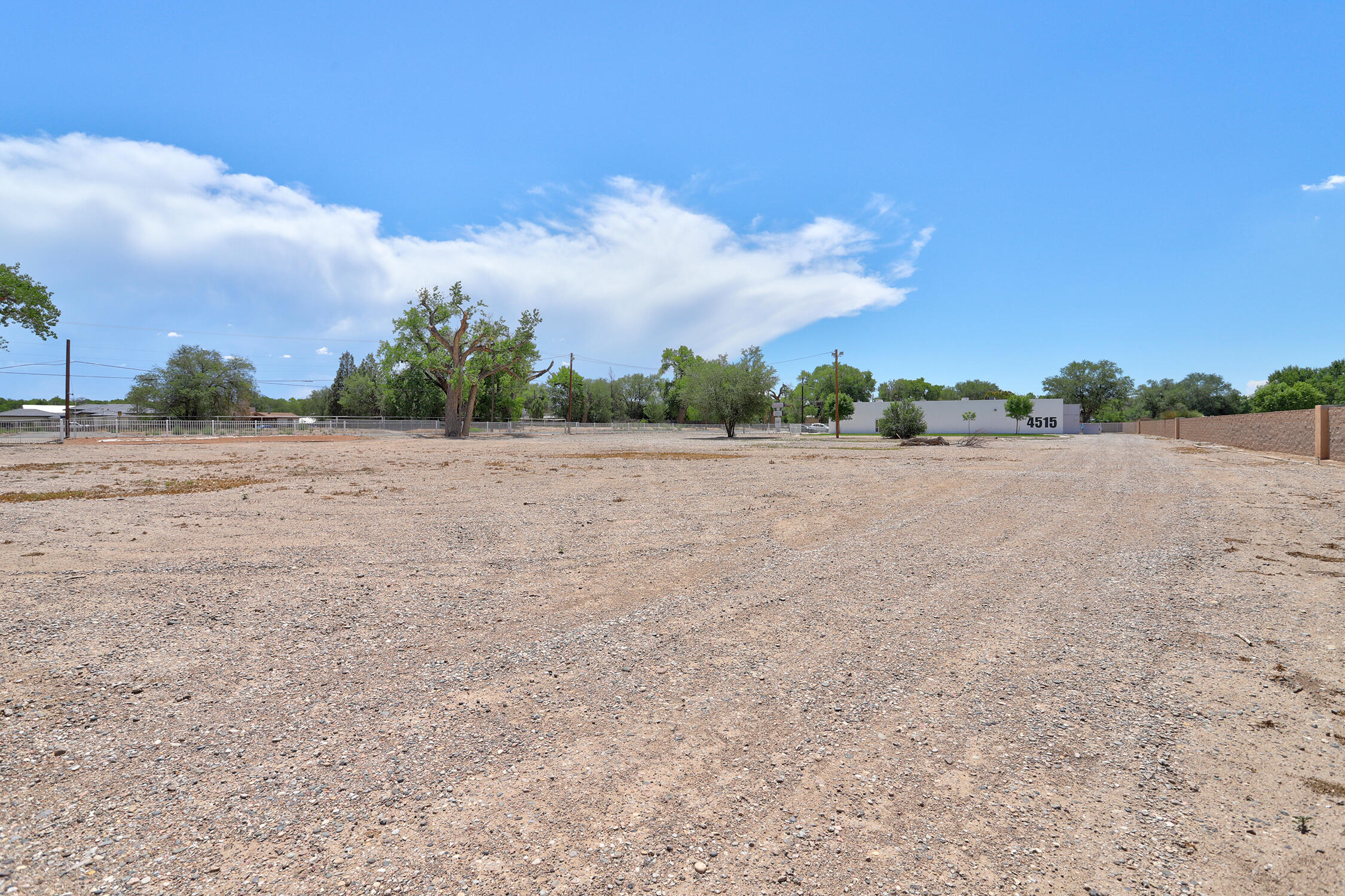 Photo 2 — 4415 Isleta Boulevard SW