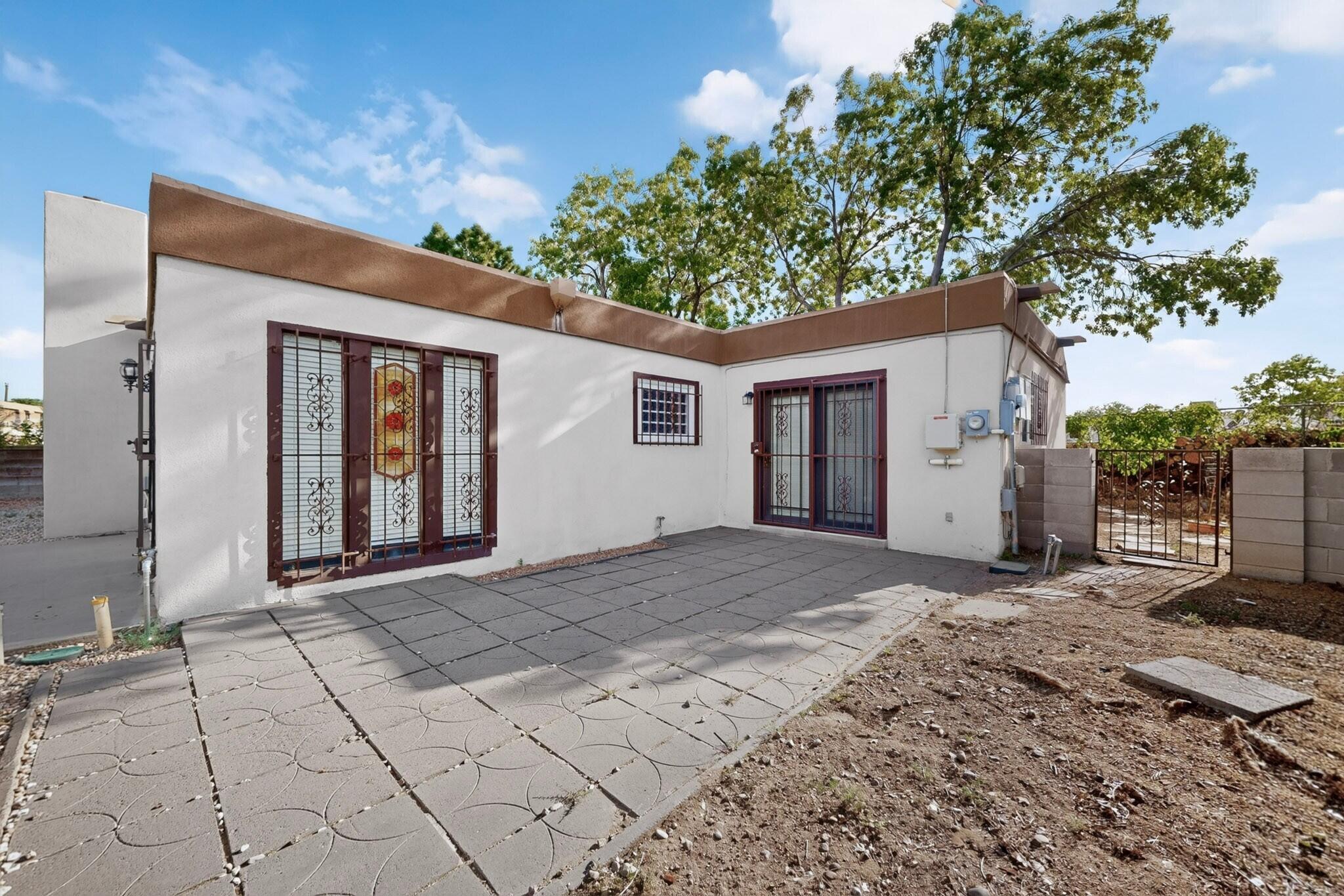 Photo 9 — 9609 SAN GABRIEL Road NE