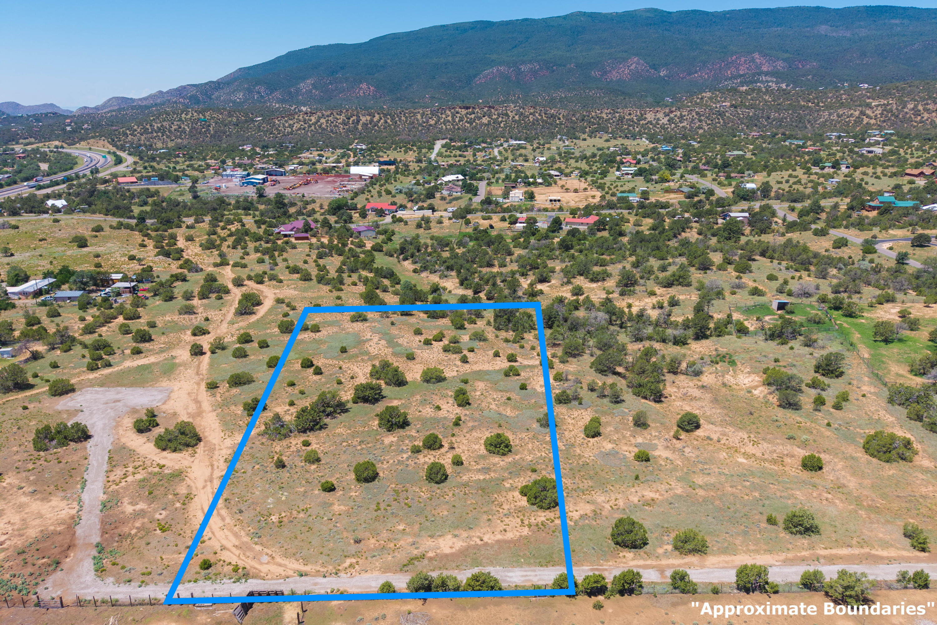 Photo 8 — 206 Rincon Loop Road