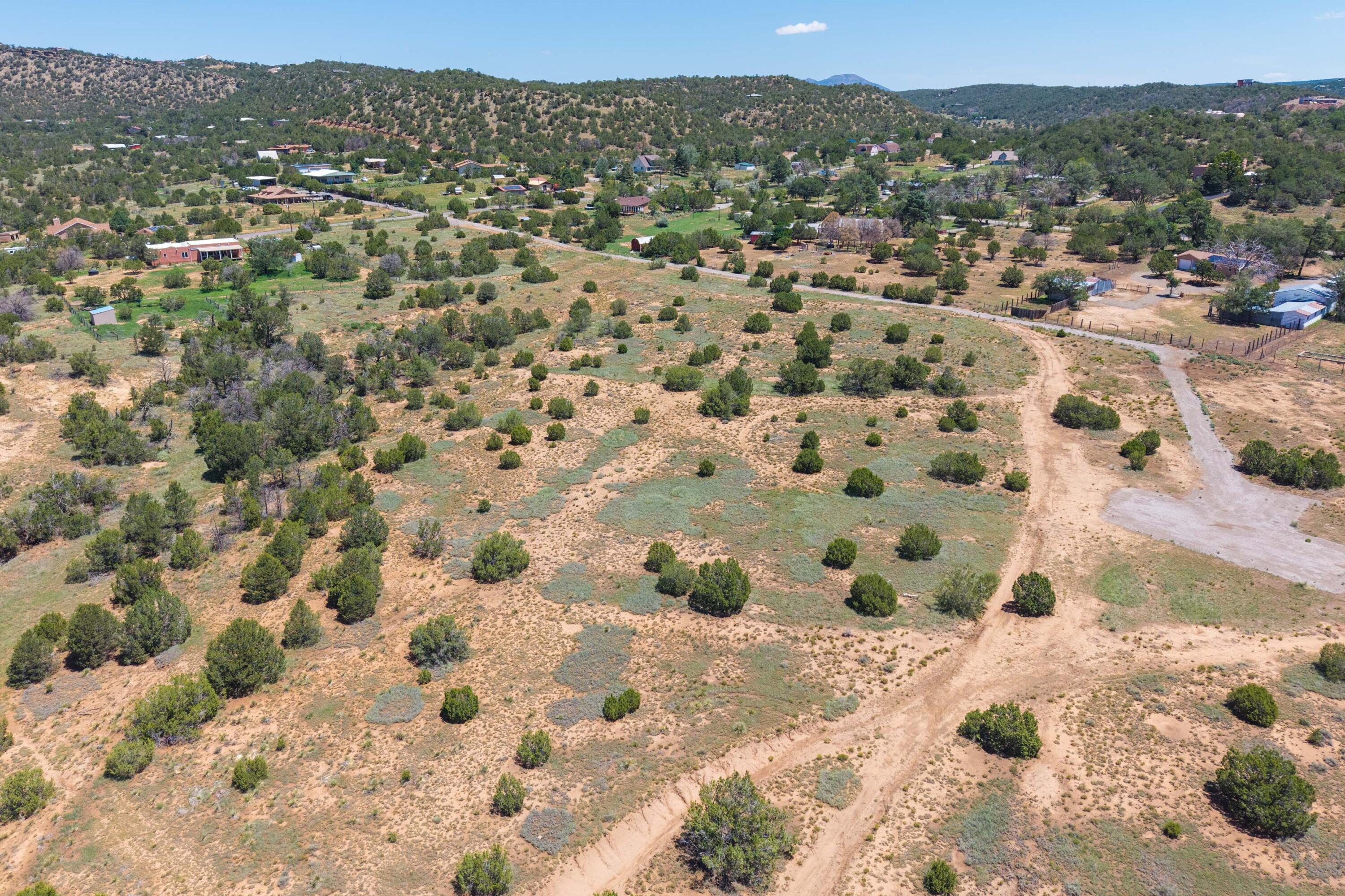 Photo 11 — 206 Rincon Loop Road