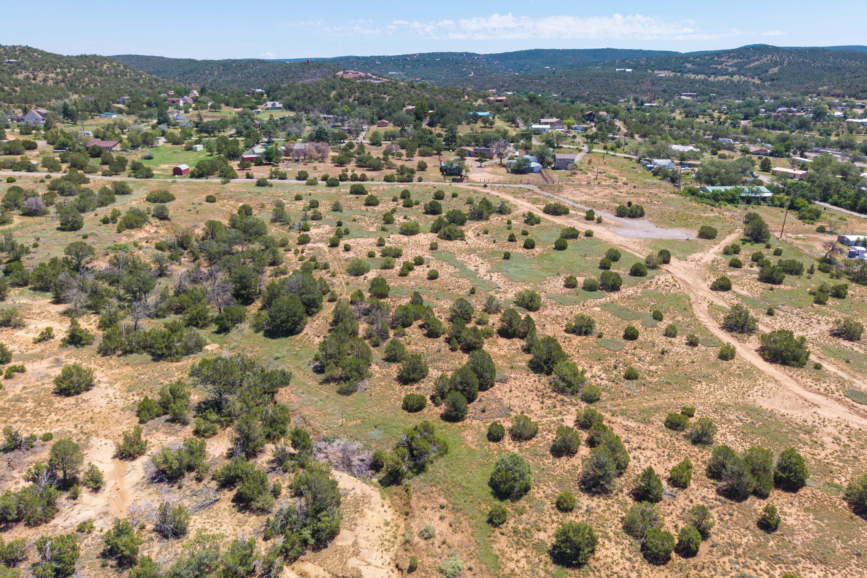 Photo 13 — 206 Rincon Loop Road