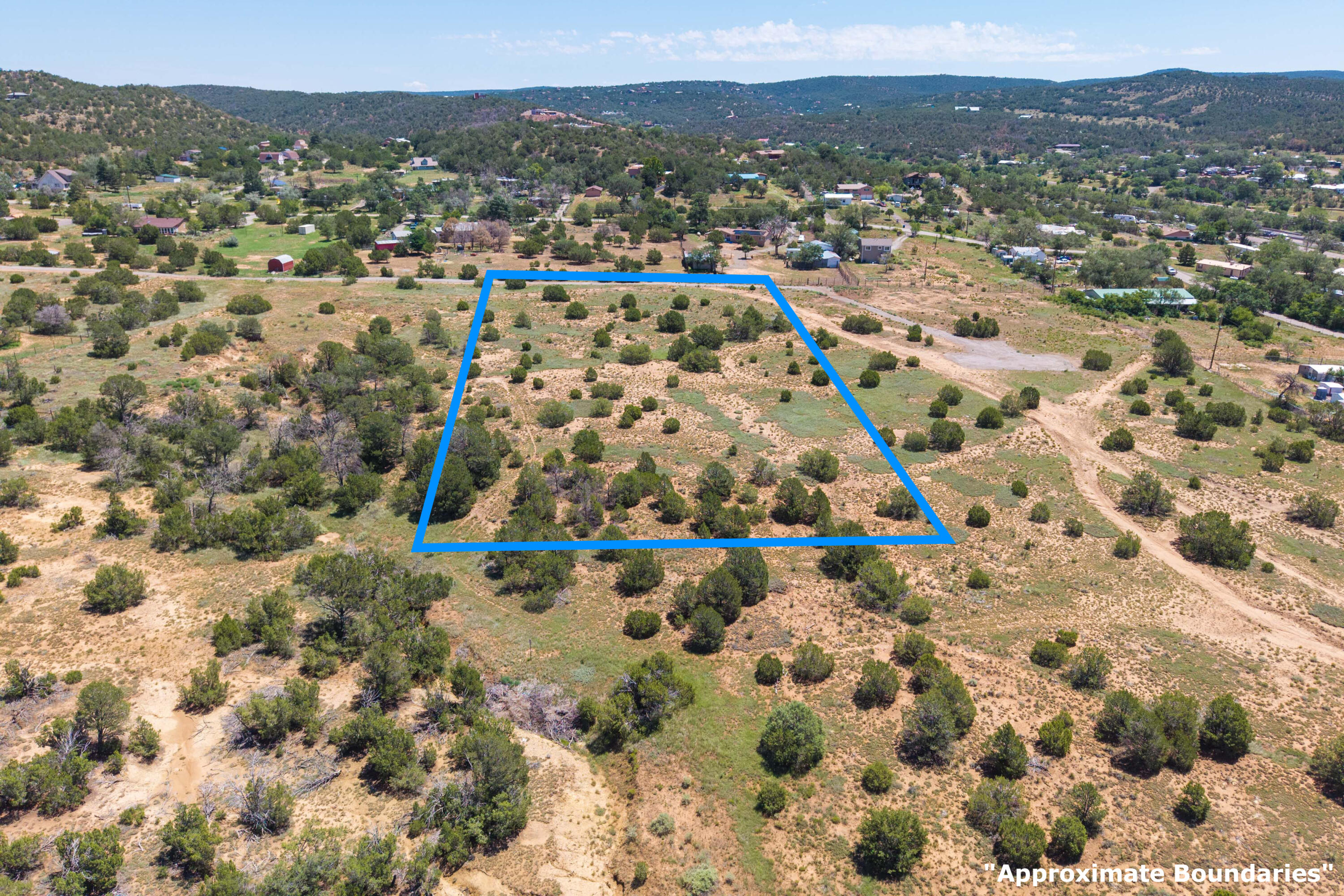 Photo 14 — 206 Rincon Loop Road